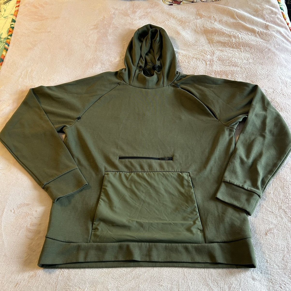 Other Backcountry green pullover hoodie vented zippered pockets L Size US L / EU 52-54 / 3 - 1 Thumbnail