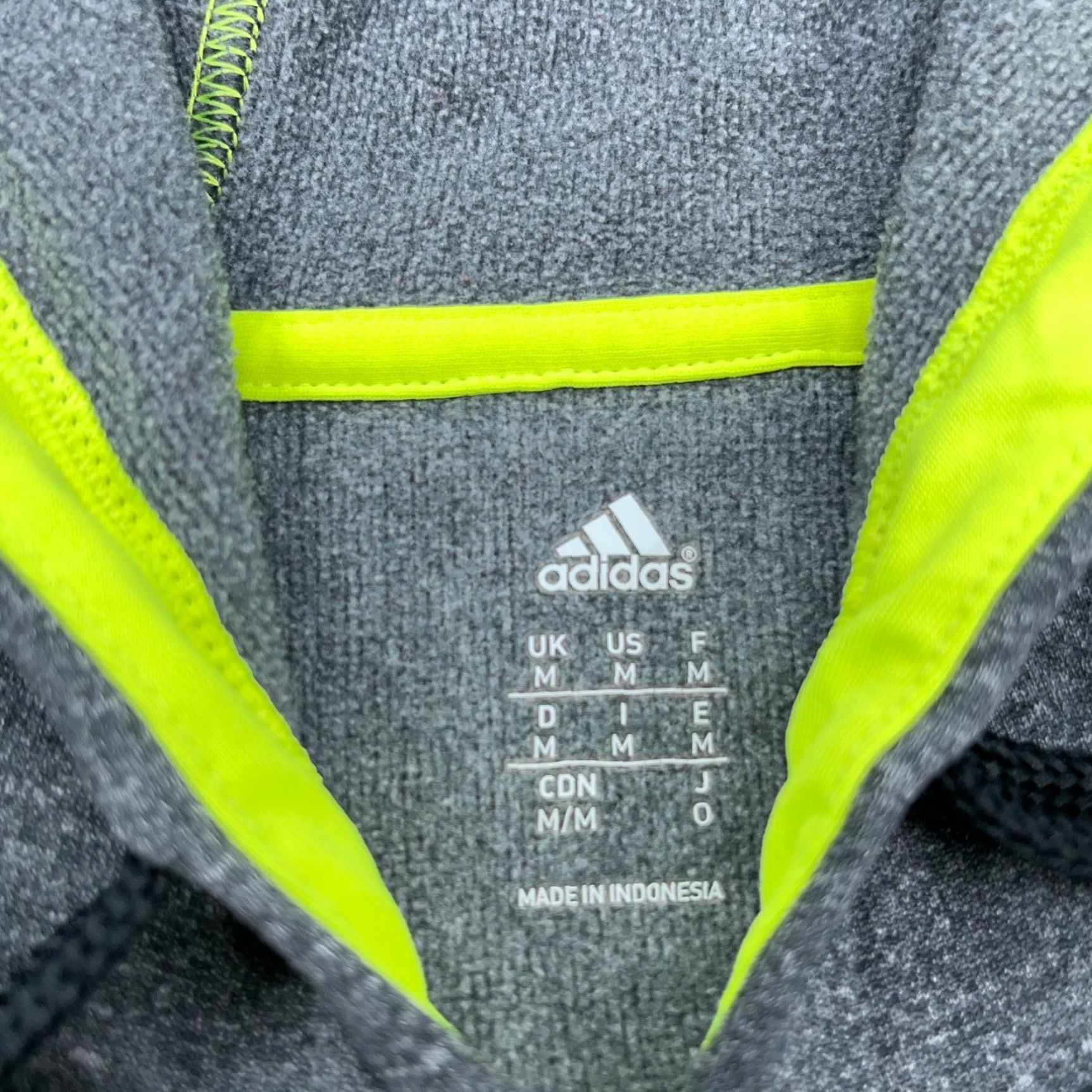 Adidas Adidas Hoodie Men Medium Gray Yellow Sweatshirt Pullover Active Adult Everyday Street Logo Size US M / EU 48-50 / 2 - 3 Thumbnail