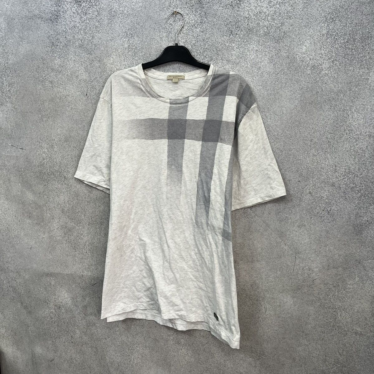 Burberry Burberry T-shirt Size US XL / EU 56 / 4 - 6 Thumbnail