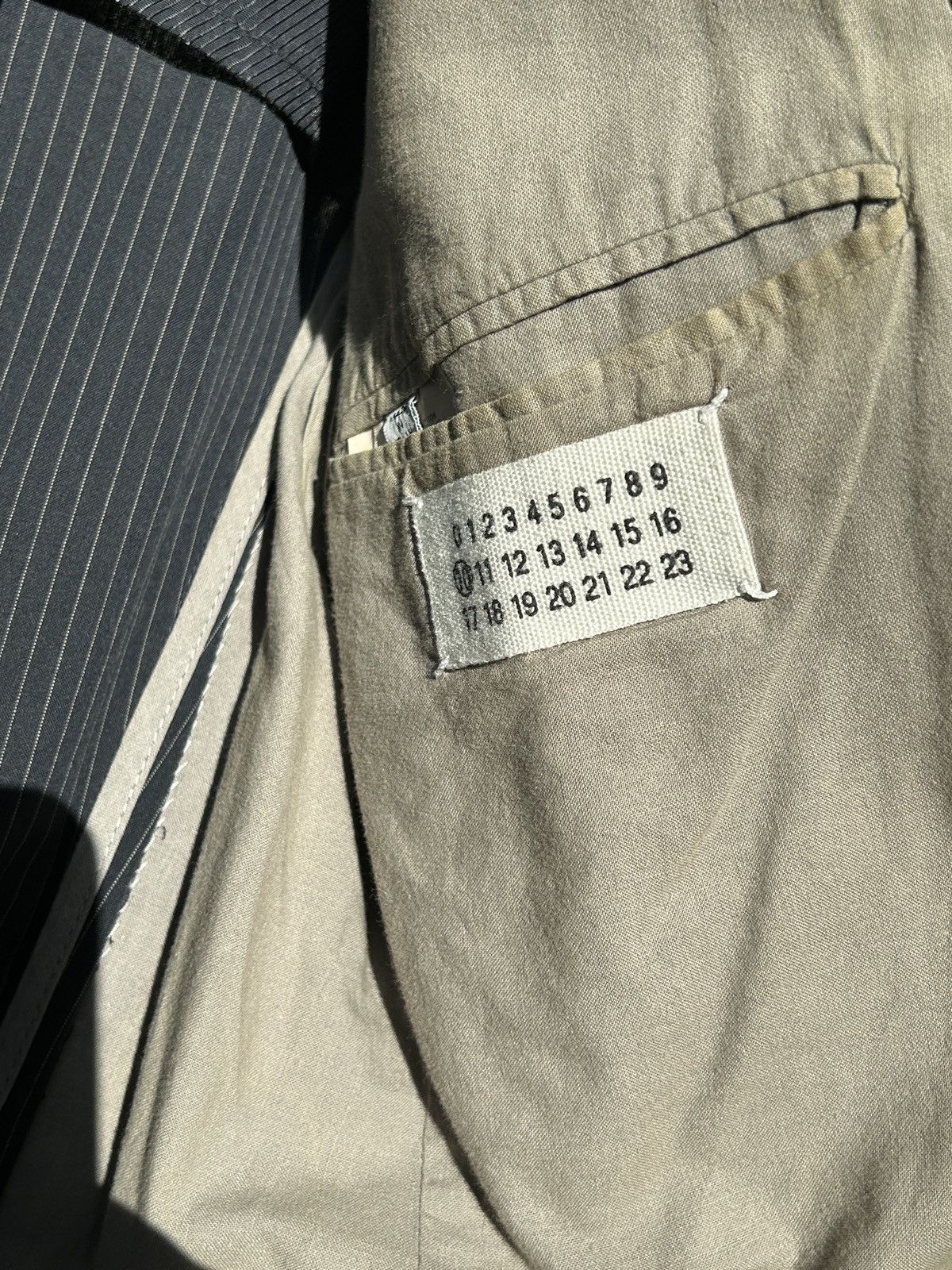Maison Margiela Archive Hong Kong Suit Size 40R - 12 Thumbnail