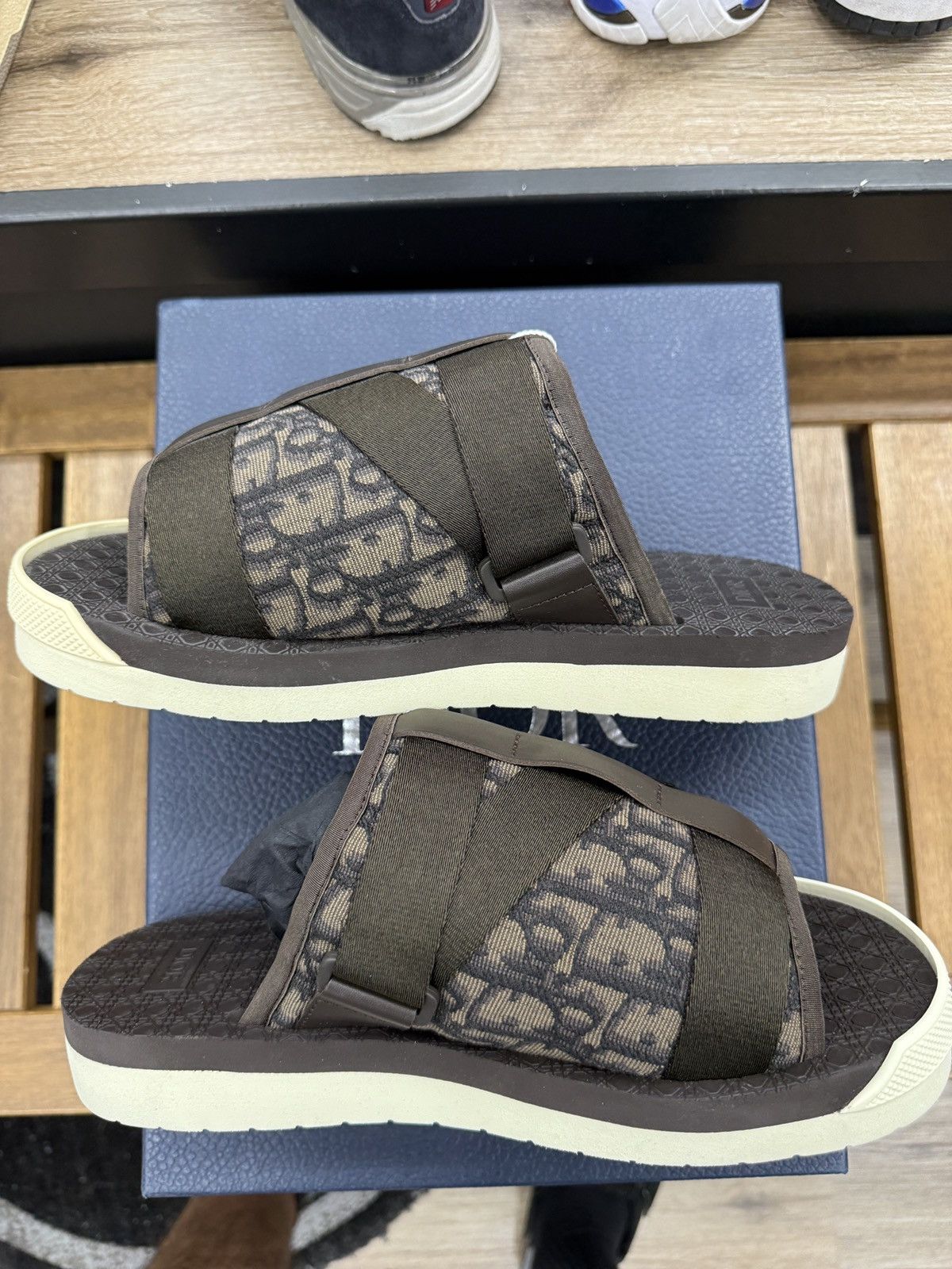 Dior Christian Dior Brown Sandals Size US 7 / EU 40 - 2 Thumbnail