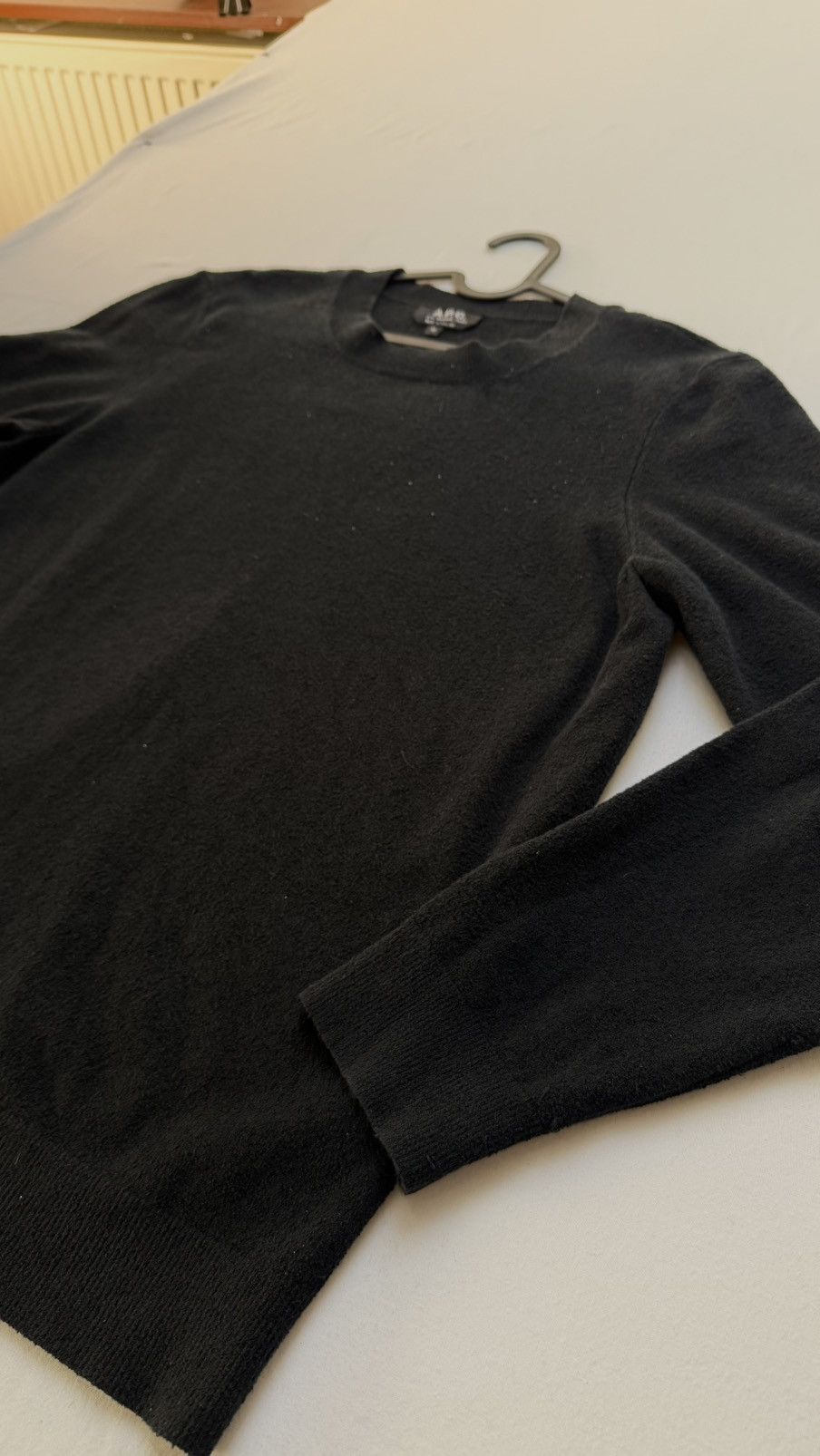 A.P.C. A.P.C. Rue Madame Paris Crewneck Sweater M Size US M / EU 48-50 / 2 - 5 Thumbnail