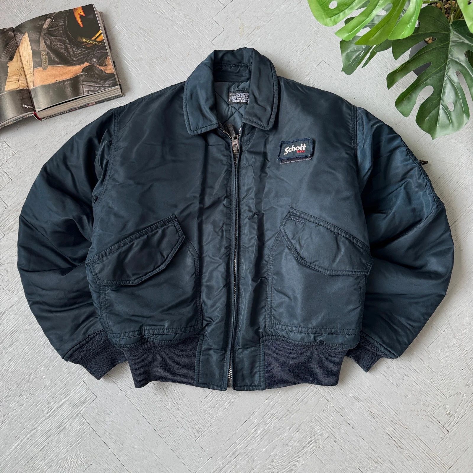 Schott Vintage Schott NYC Cwu Bomber Jacket Navy Blue Size US S / EU 44-46 / 1 - 1 Thumbnail