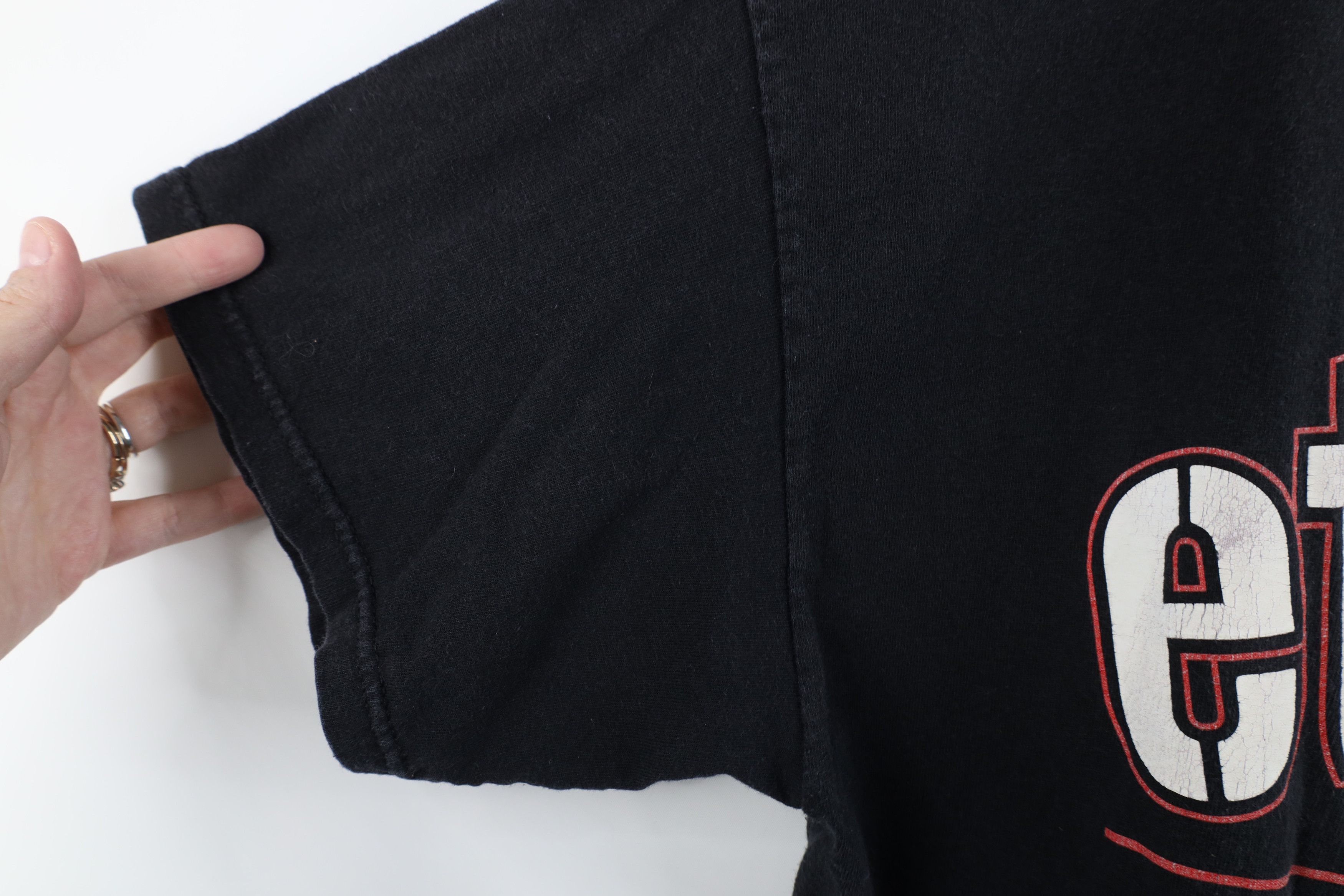 Etnies × Vintage Vintage Etnies Skateboarding Out Big Logo T-Shirt Black Size US L / EU 52-54 / 3 - 6 Thumbnail