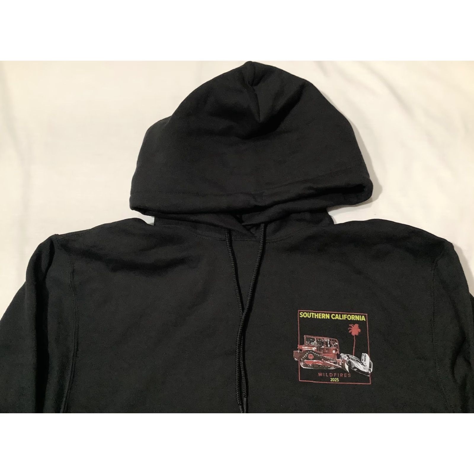 Port & Company VINTAGE Port & Company Hoodie M Black Southern California Wildfires 2025 Palisades Mens Graphic Print Pockets Hoodie Size US M / EU 48-50 / 2 - 4 Thumbnail
