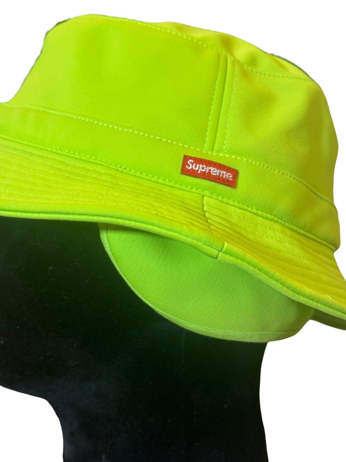 Supreme Supreme WINDSTOPPER Earflap Crusher Bright Green Small/Med Size ONE SIZE - 2 Thumbnail