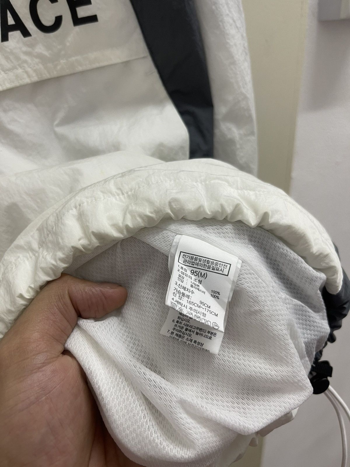 The North Face The North Face Spellout Anorak Jacket Size US M / EU 48-50 / 2 - 16 Thumbnail