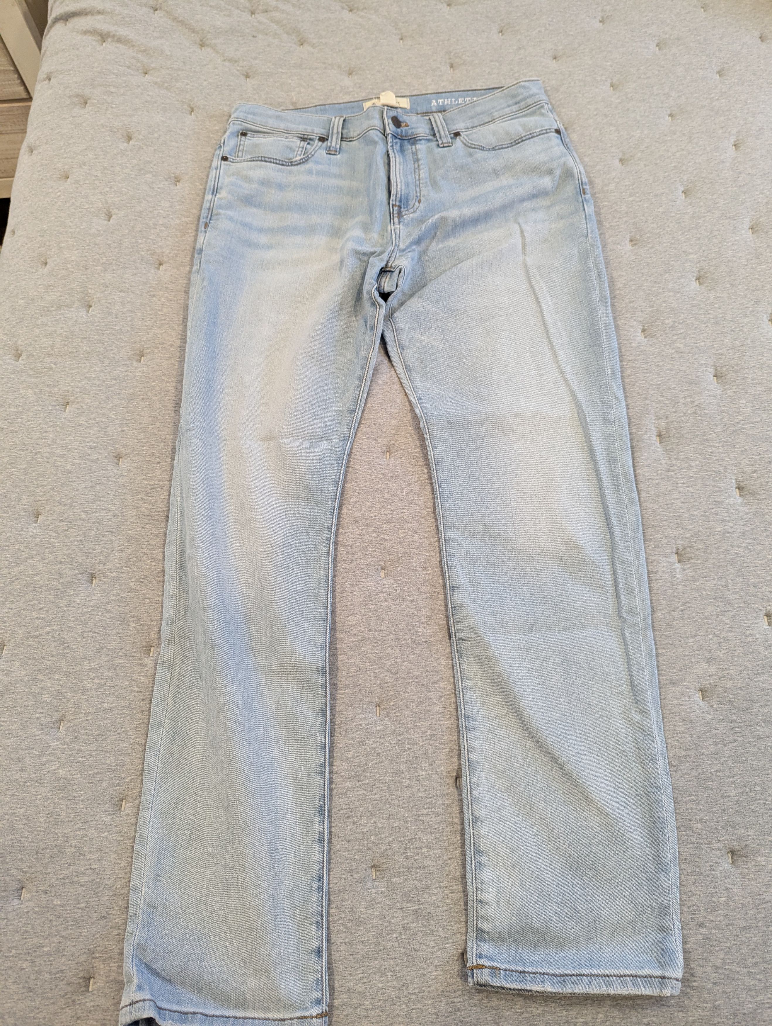 Madewell Athletic Slim Stretch Denim 33x32 Size US 33 - 1 Thumbnail
