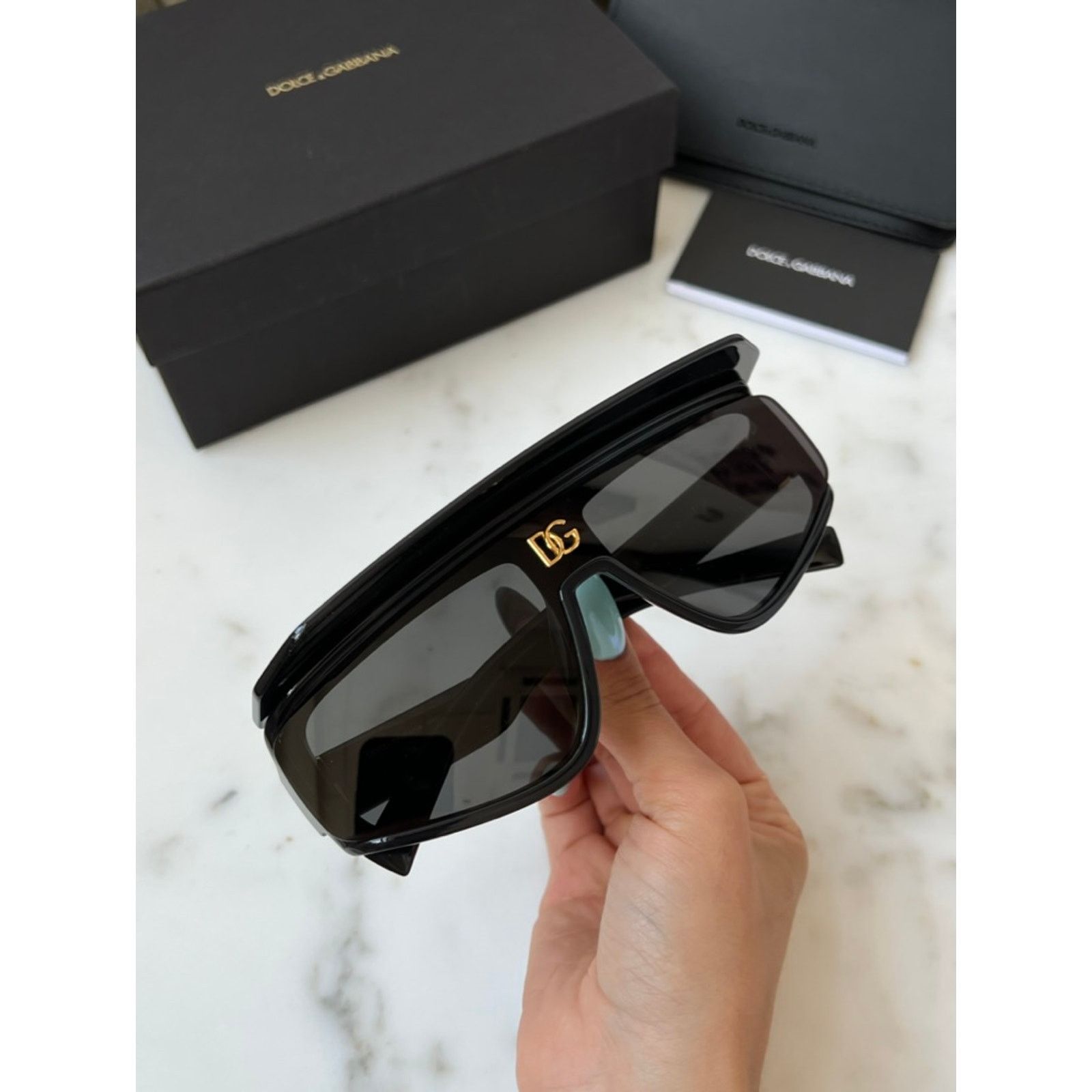 Dolce & Gabbana NEW Dolce & Gabbana DG6177 Black Logo Visor Sunglasses Size ONE SIZE - 13 Thumbnail