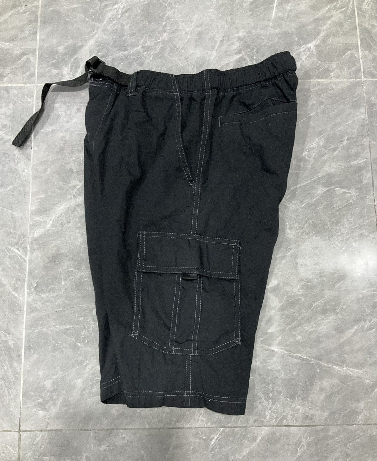 Japanese Brand × Vintage Short Pants Black Cargo Shorts Style Size US 29 - 4 Thumbnail