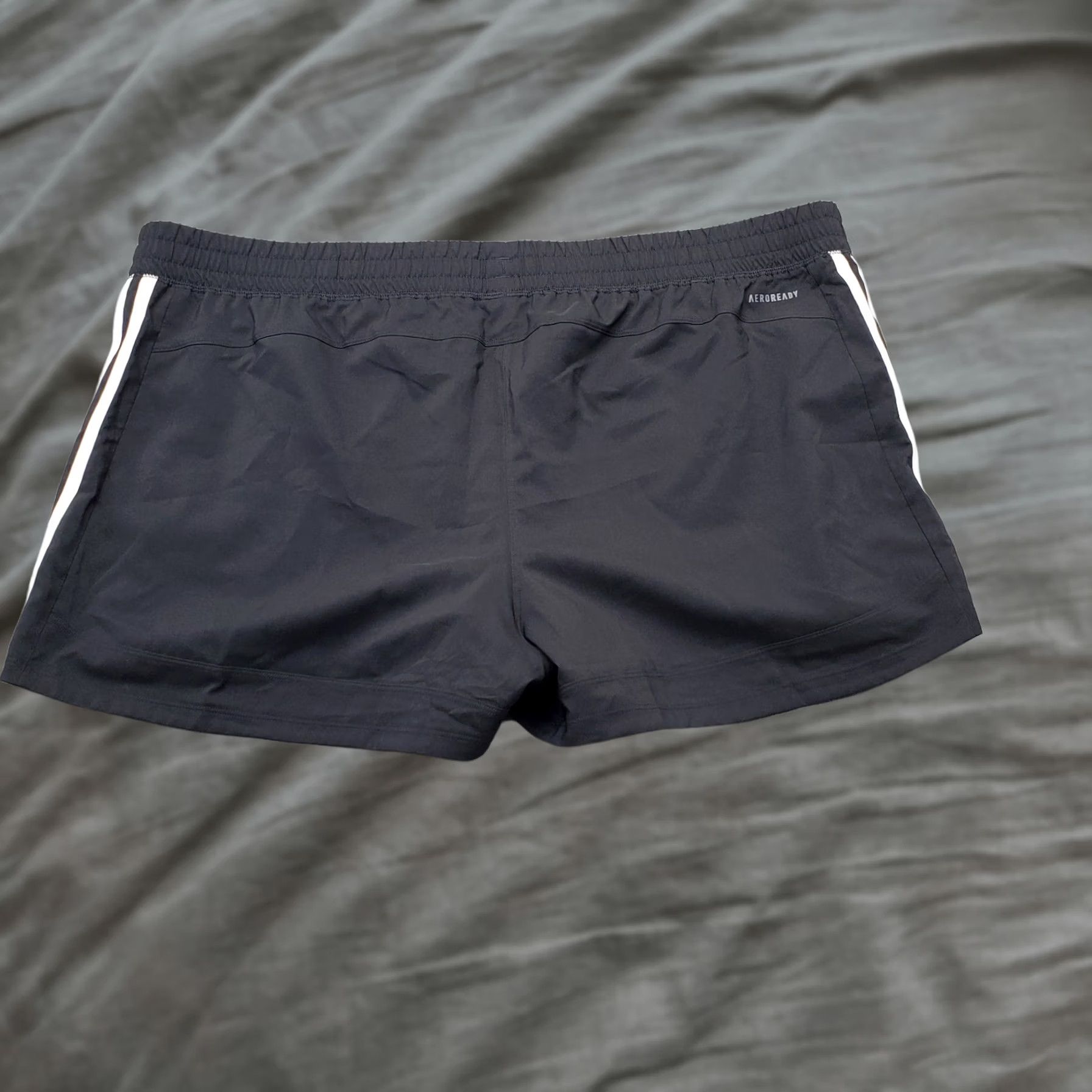 Adidas Adidas Training Shorts Womens Size 2XL Black White Stripes Elastic Waist Pull On Size 40" / US 18 - 1 Thumbnail