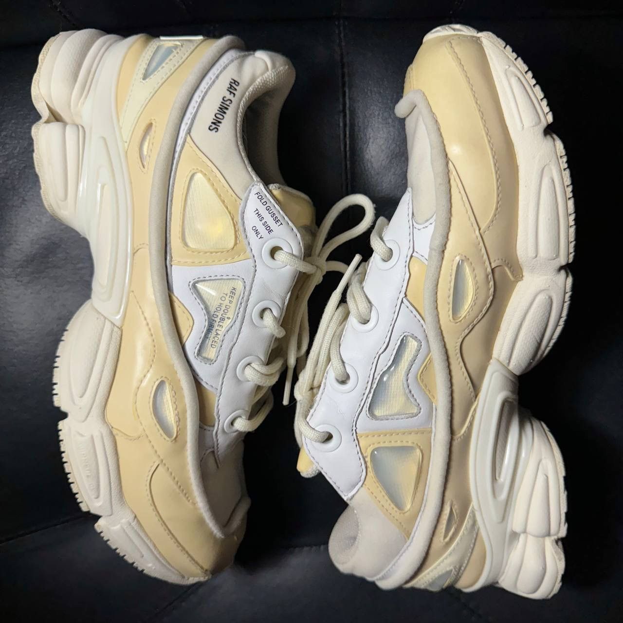 Adidas × Raf Simons Adidas Raf Simons Ozweego bunny cream white Size US 8 / EU 41 - 7 Thumbnail