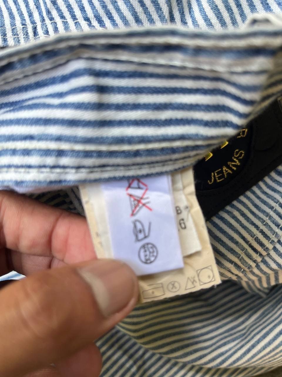 Aigner AIGNER STRIPES JEANS WOMEN BALOON STYLE Size 31" - 14 Thumbnail