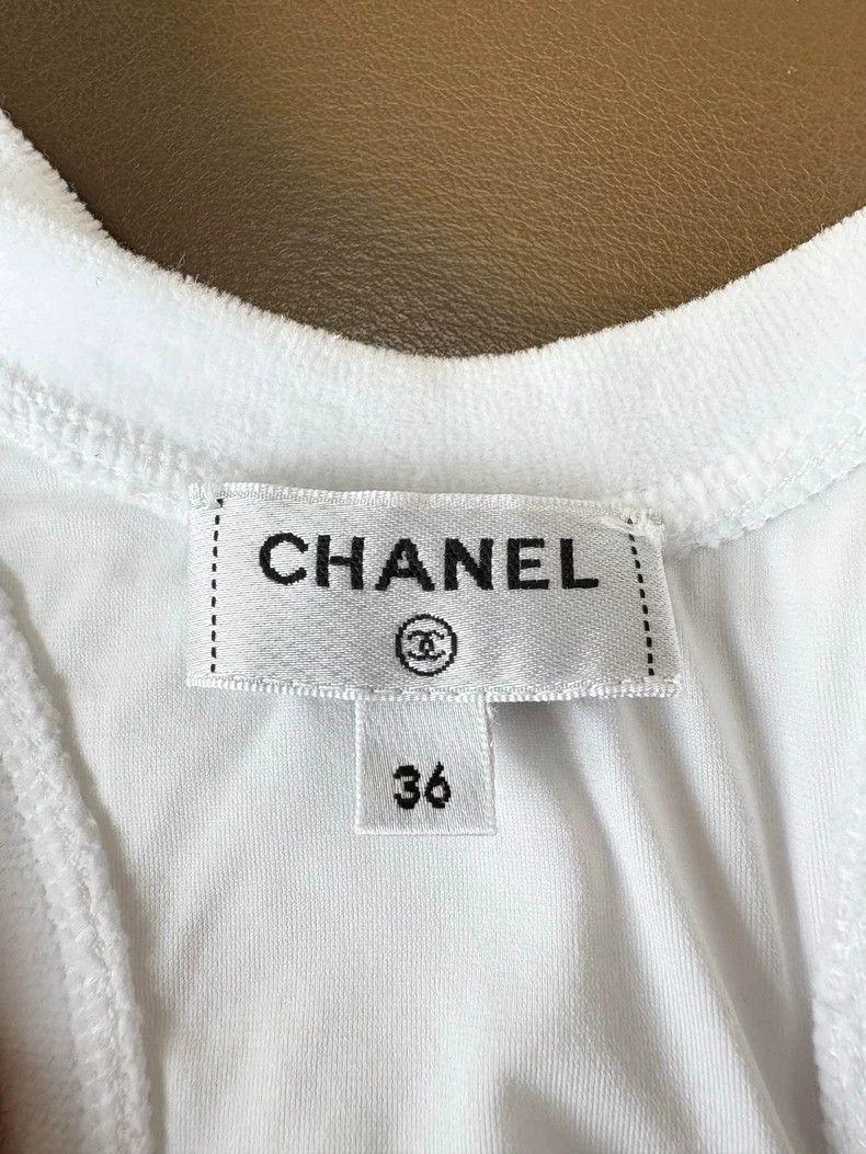 Chanel Chanel 22s catwalk white velvet sequin letter logo short v Size XS / US 0-2 / IT 36-38 - 5 Thumbnail
