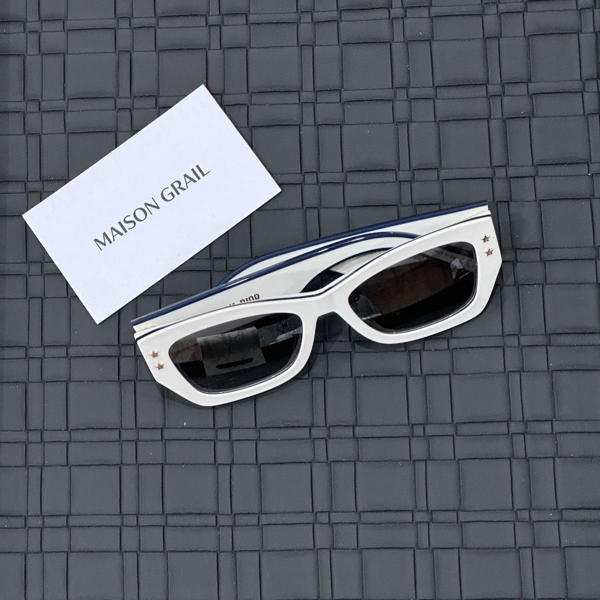 Dior DIOR DIORPACIFIC S2U 95A8 SUNGLASSES Size ONE SIZE - 1 Thumbnail