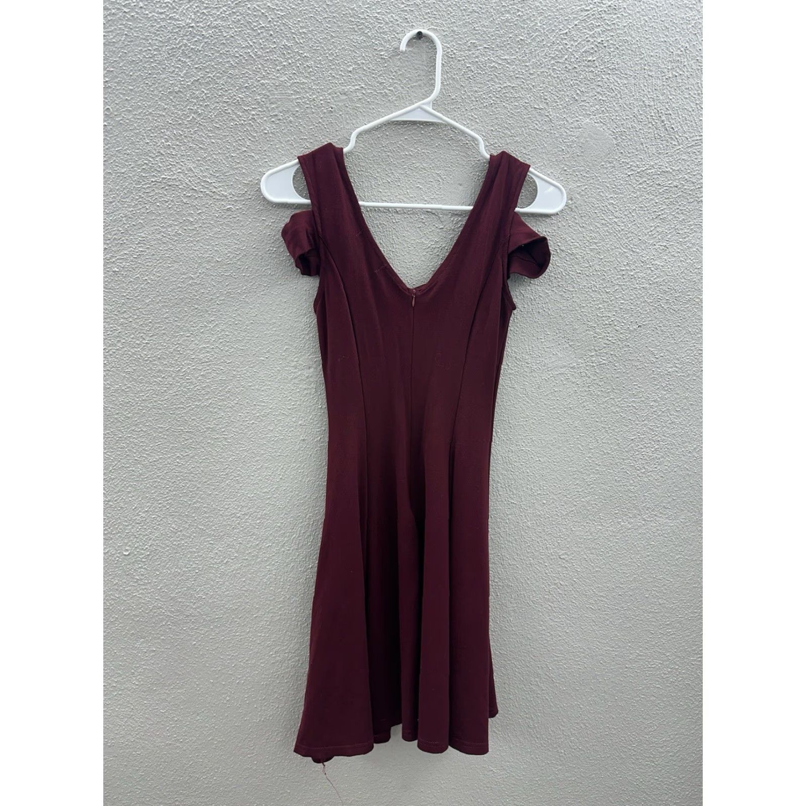 Vintage InsNova Womens Dress XS Maroon Cold Shoulder Sleeveless V-Neck Dress Short Sleeve No? Size XS / US 0-2 / IT 36-38 - 6 Thumbnail
