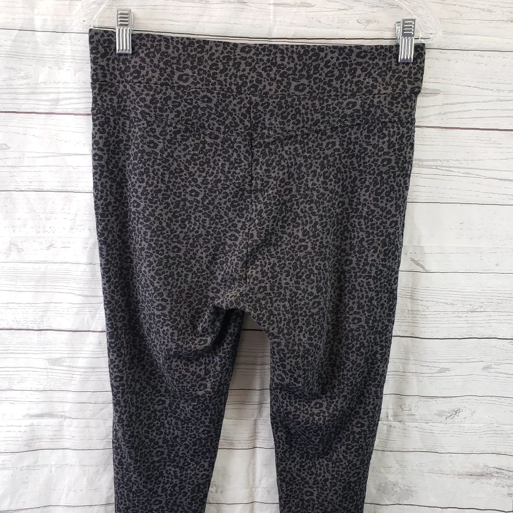 Loft LOFT Ann Taylor Womens Ponte Knit Leggings Sz Medium Black Gray Animal Print Size 32" / US 10 / IT 46 - 4 Thumbnail