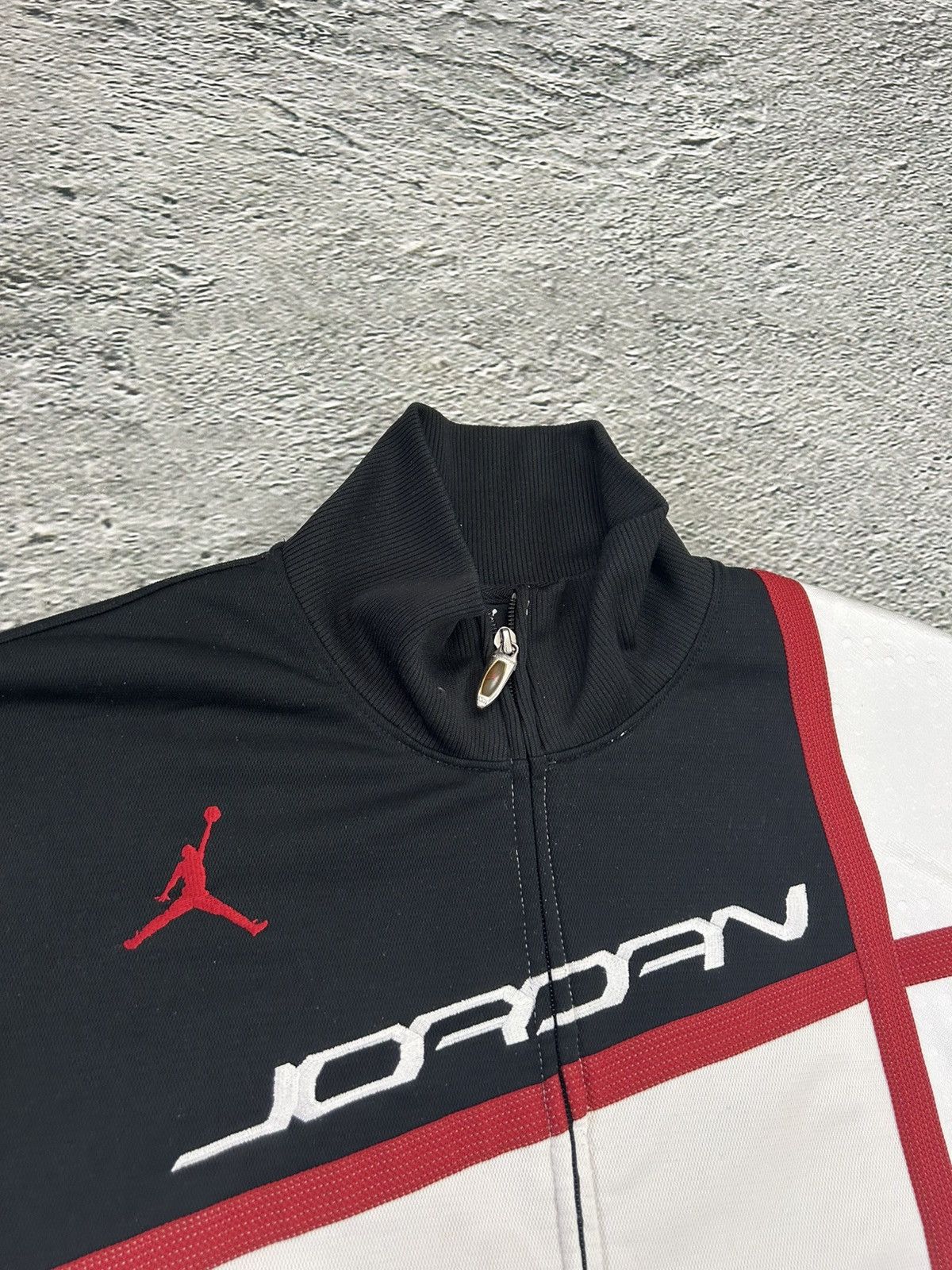 Jordan Brand × Vintage Jordan track jacket zip sweatshirt vintage 2000s white Size US L / EU 52-54 / 3 - 2 Thumbnail
