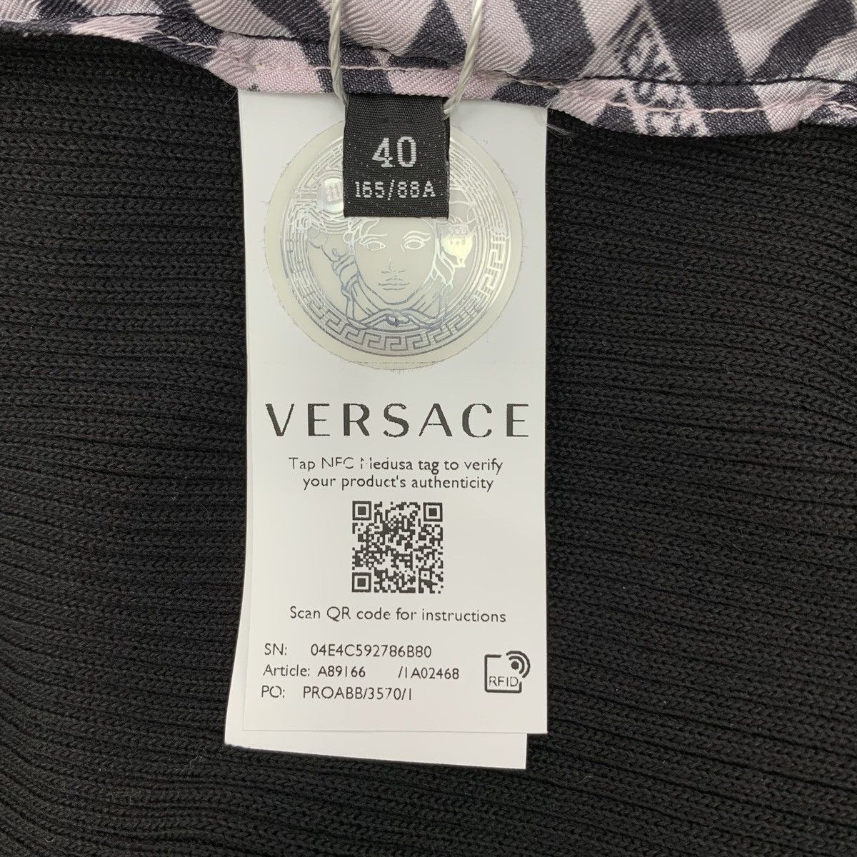 Versace Versace Mulberry Silk Lapel Long Sleeve Knit Dress K26WX Size M / US 6-8 / IT 42-44 - 6 Thumbnail