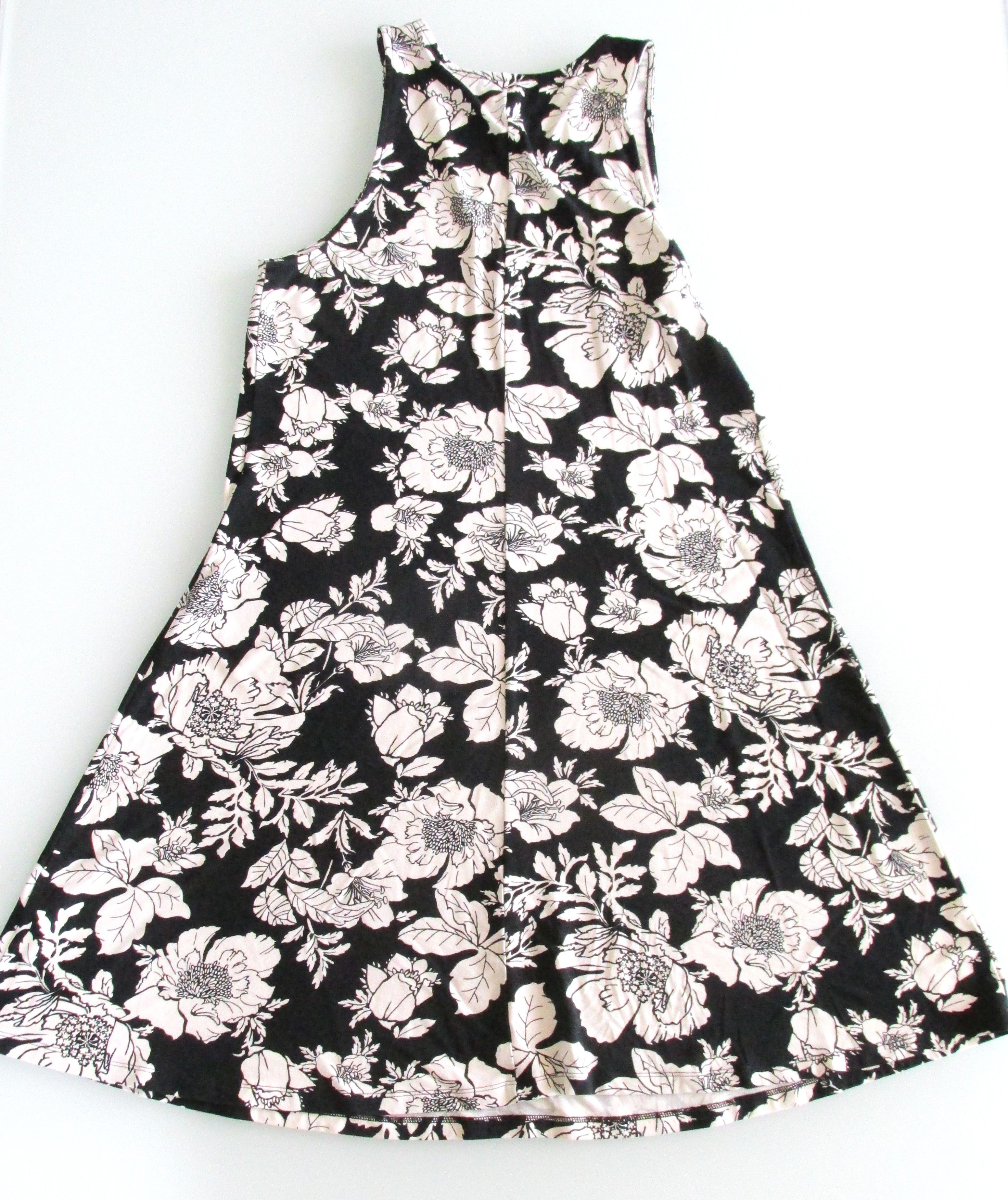 Old Navy Old Navy Lightweight Knit Sundress Size Small/Tall Size S / US 4 / IT 40 - 5 Thumbnail