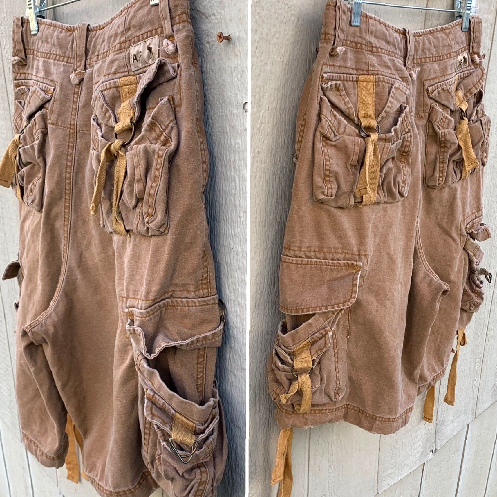 Abercrombie & Fitch Abercrombie & Fitch cargo shorts distessed A&F 1892 Size 28 Men's Cargo Shorts Brown Belt Loops 10 3/4 in Inseam Distressed Casual Daywear 28 Mens Size US 28 / EU 44 - 3 Thumbnail