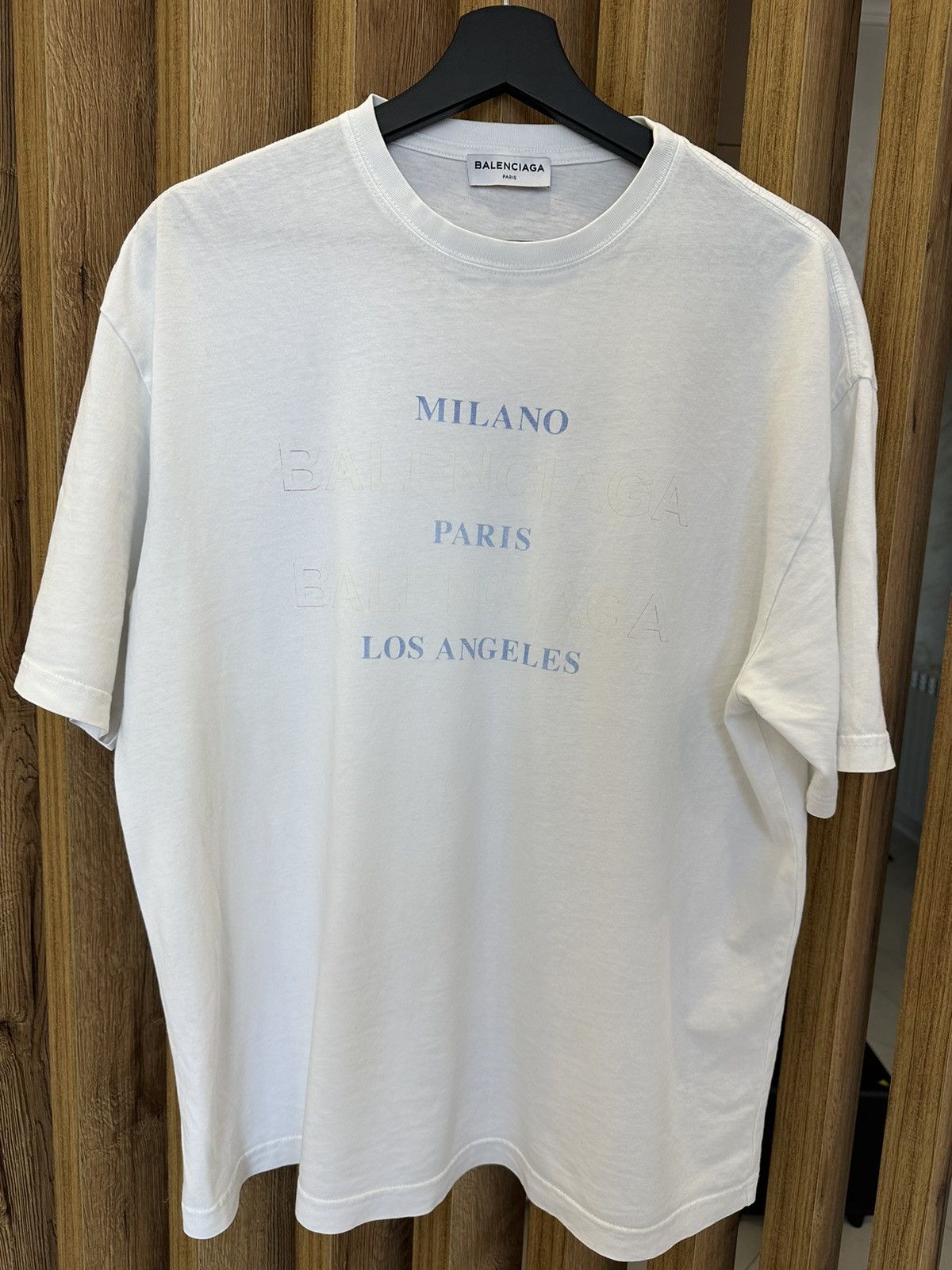 Balenciaga Balenciaga Paris T-shirt Size US S / EU 44-46 / 1 - 5 Thumbnail