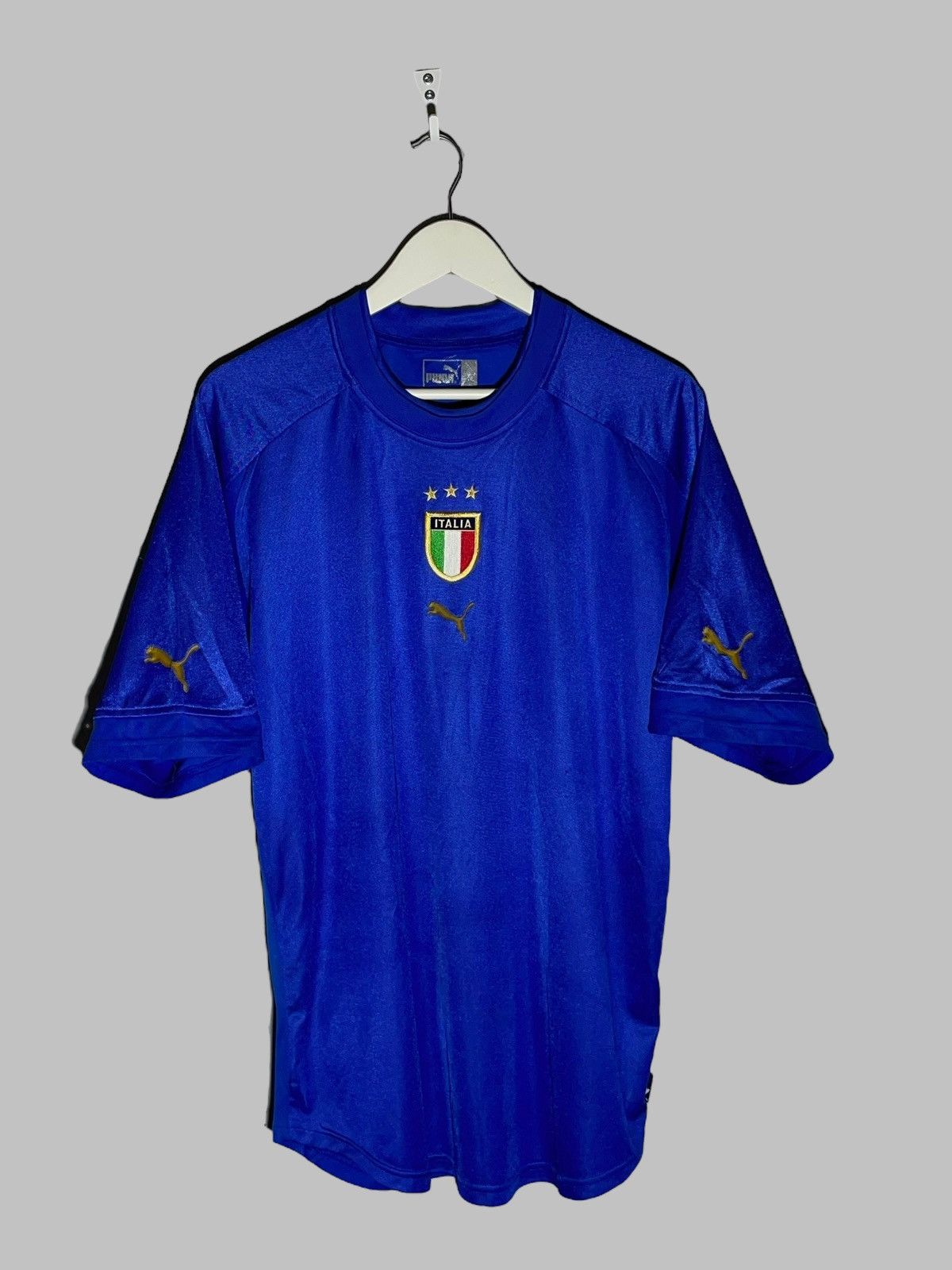 Puma × Vintage Italy Puma 2004 Home Football Shirt Centre Logo Y2k Hype Size US L / EU 52-54 / 3 - 1 Thumbnail