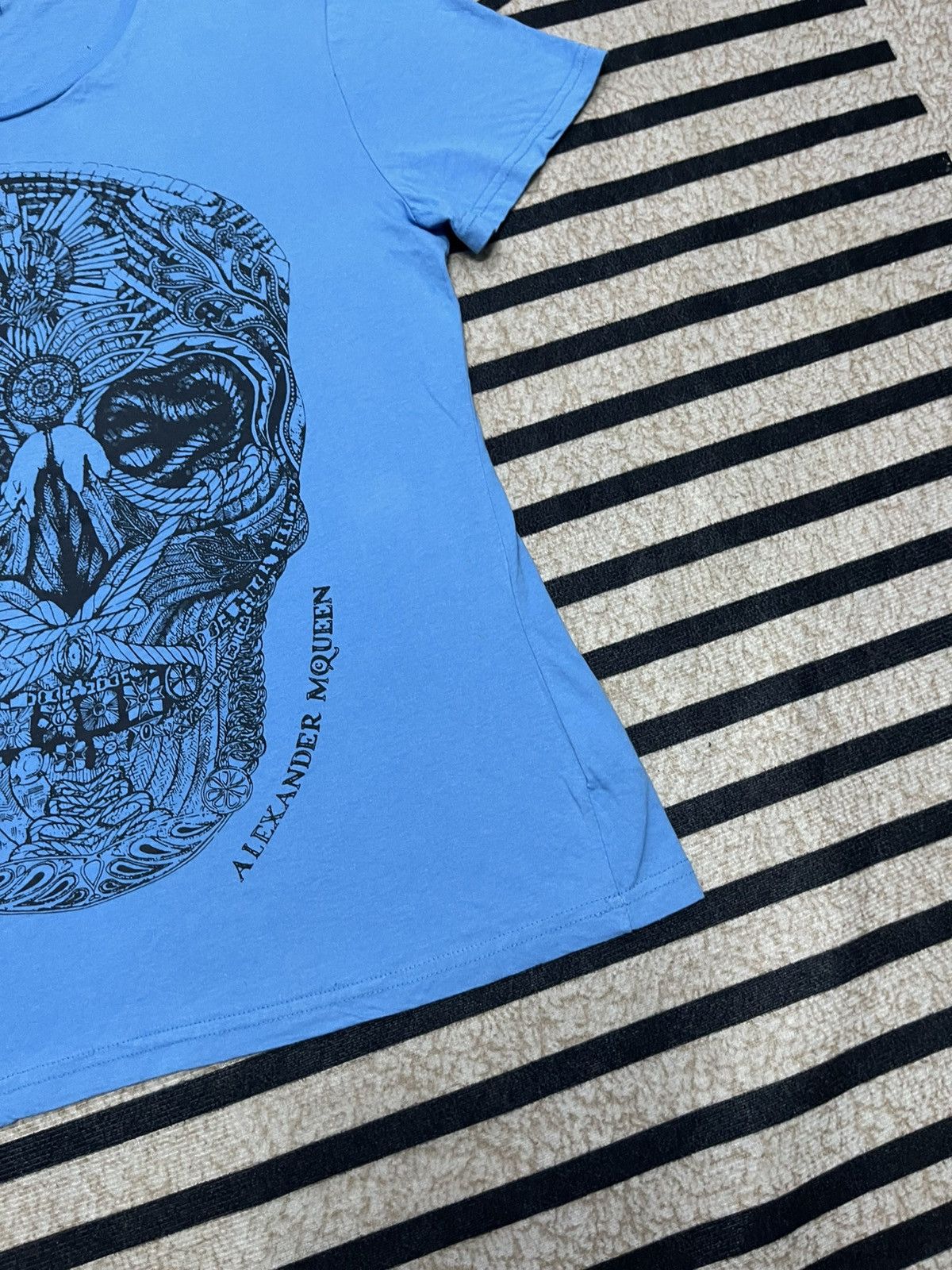 Alexander McQueen ALEXANDER MCQUEEN BLUE TSHIRT SKULL TATTOO PRINT Size XL / US 12-14 / IT 48-50 - 5 Thumbnail