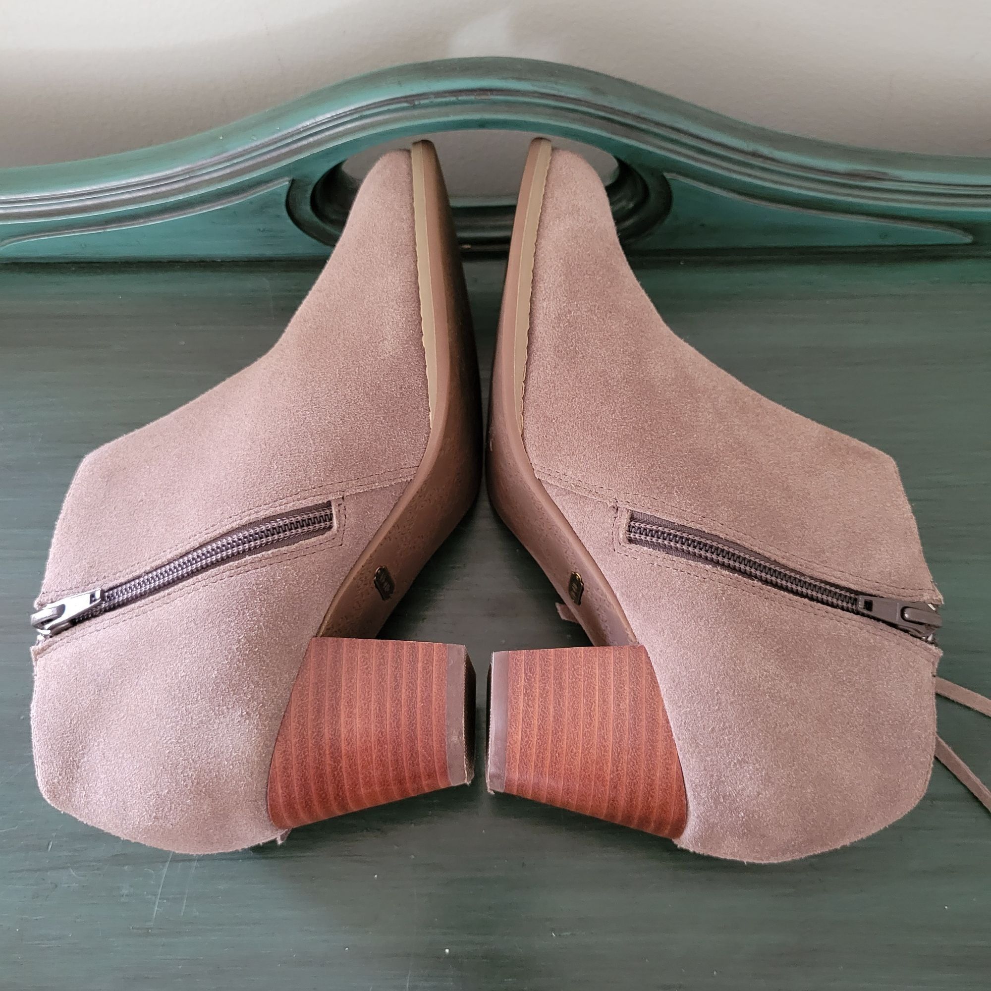Vionic Vionic 6.5 Tan Suede Leather Booties FAROS Ankle Boots Weste Size US 6.5 / IT 36.5 - 6 Thumbnail