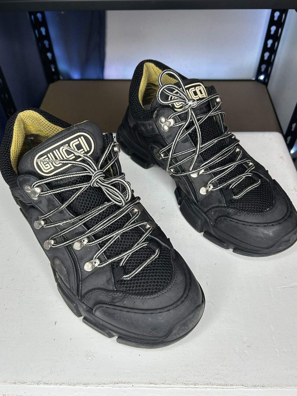 Gucci Gucci Flashtrek Low Top Sneakers Size US 10.5 / EU 43-44 - 1 Thumbnail