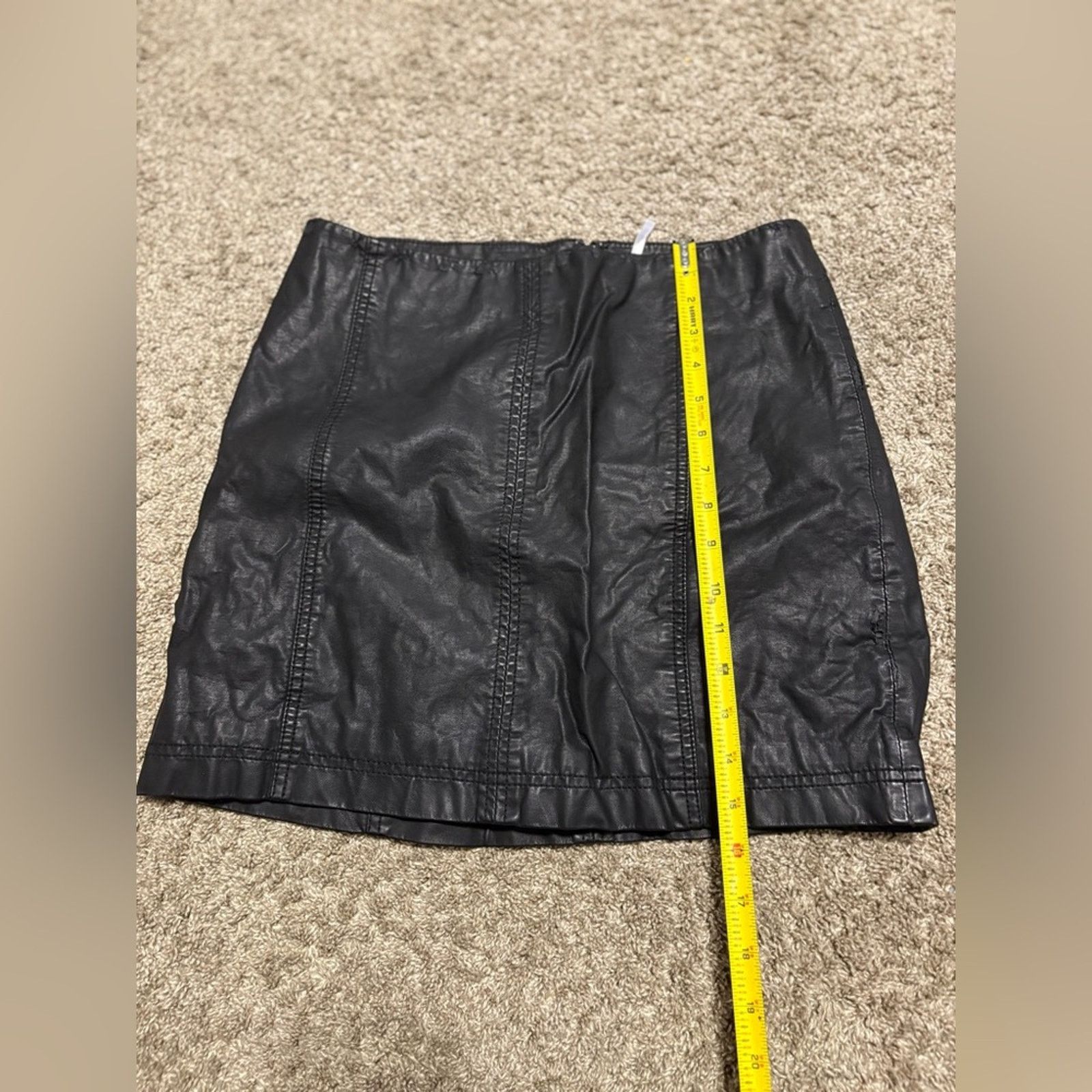 Free People (Free People) Modern Black Faux Leather Mini Skirt: Size 12 Size 34" / US 12 / IT 48 - 7 Thumbnail