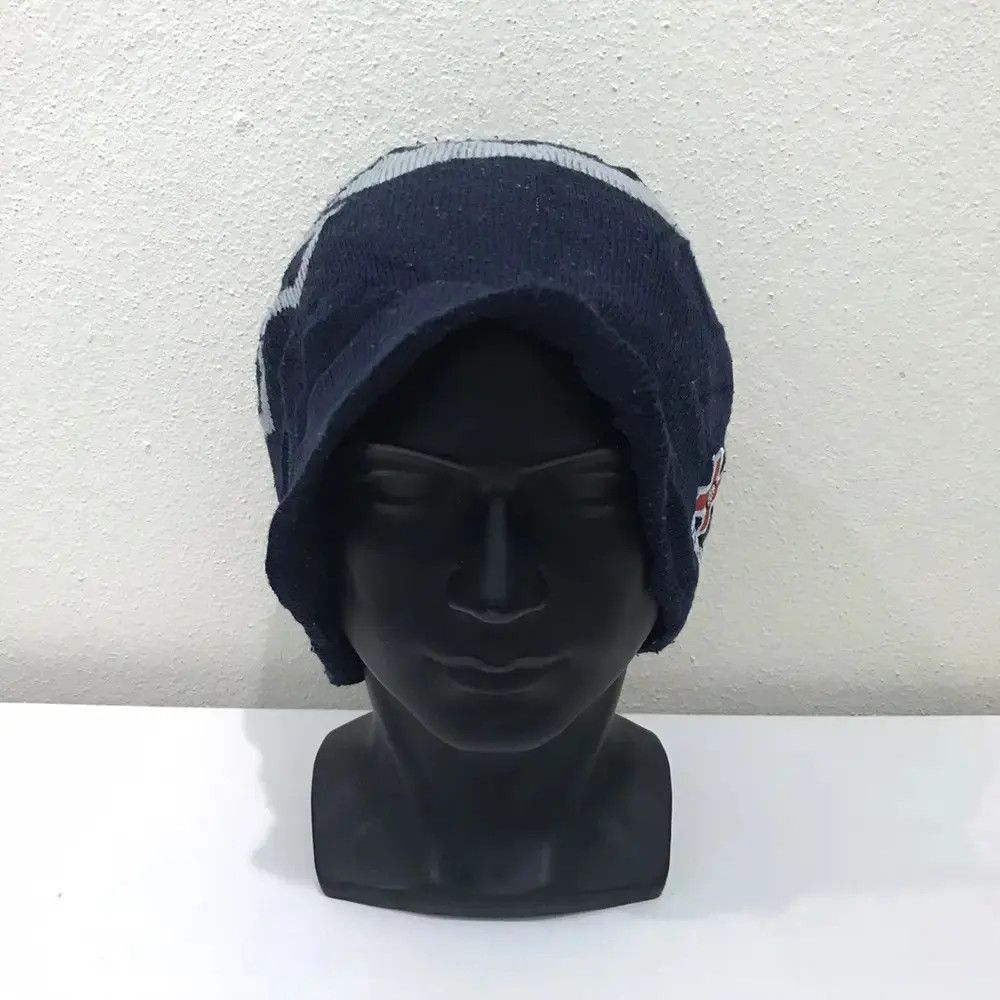Vintage Vintage Games Small Logo Beanie Hat Size ONE SIZE - 4 Thumbnail