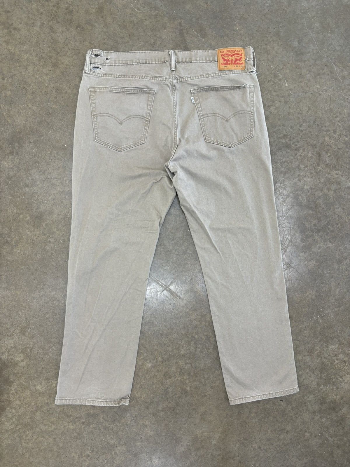 Levi's × Vintage Vintage Levi’s 541 Jean Pants Tan Sz. 36x30 Size US 36 / EU 52 - 2 Thumbnail
