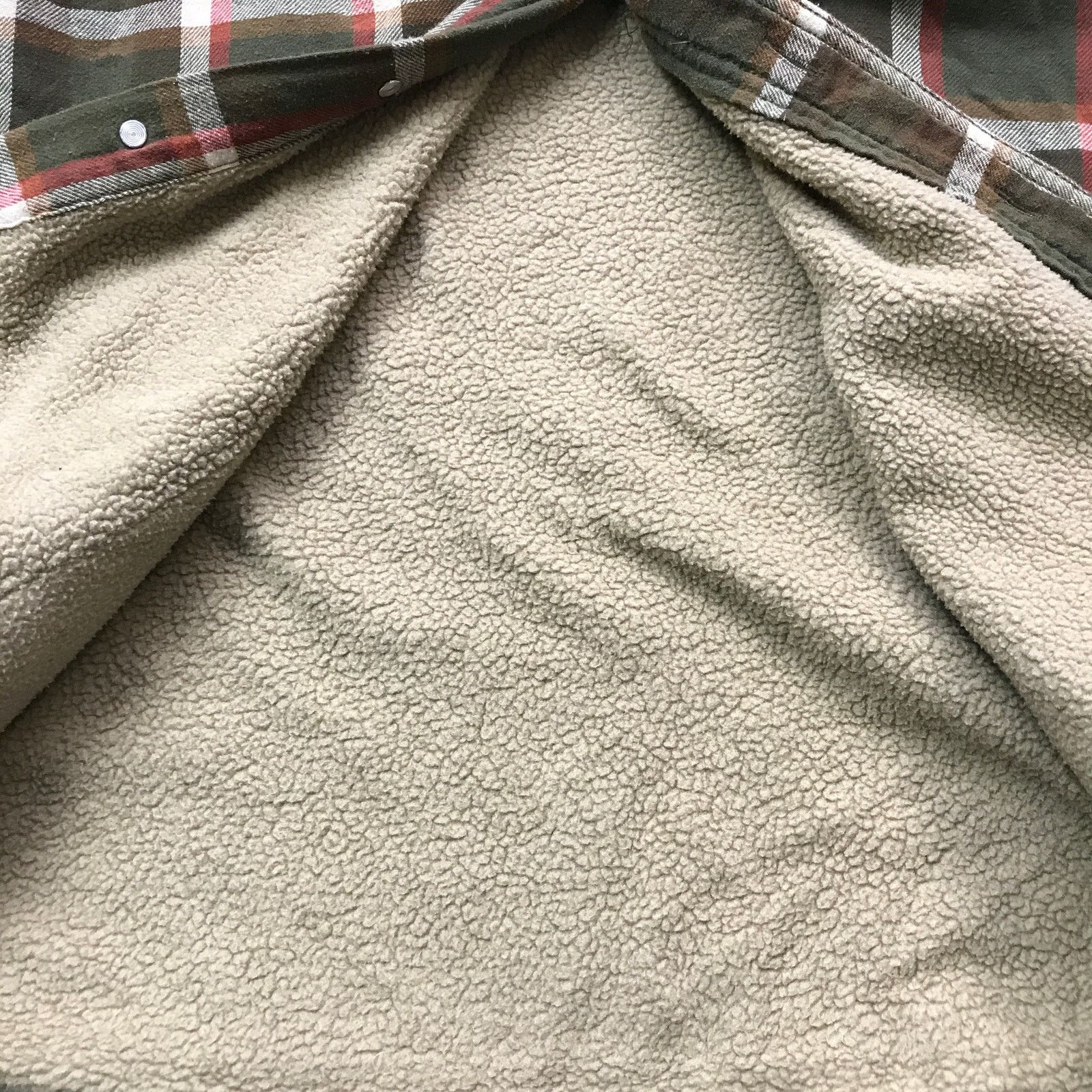 Wrangler Wrangler Flannel Plaid Button Shirt Mens Medium Green Red Size US M / EU 48-50 / 2 - 12 Thumbnail