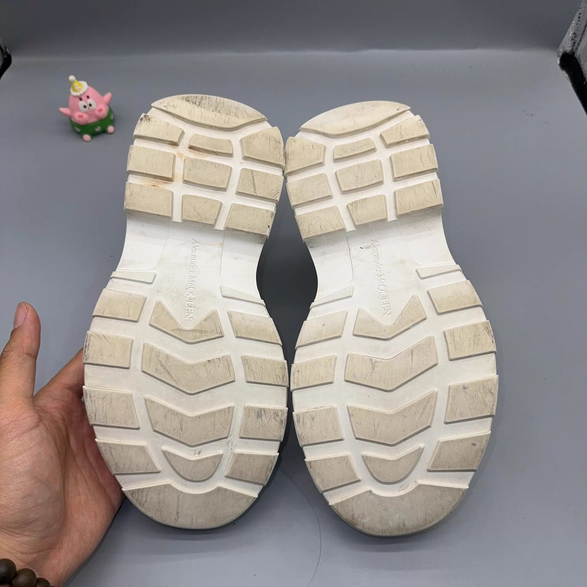 Alexander McQueen Alexander McQueen Tread Slick White Canvas Sneaker 36.5 Size US 6 / IT 36 - 4 Thumbnail