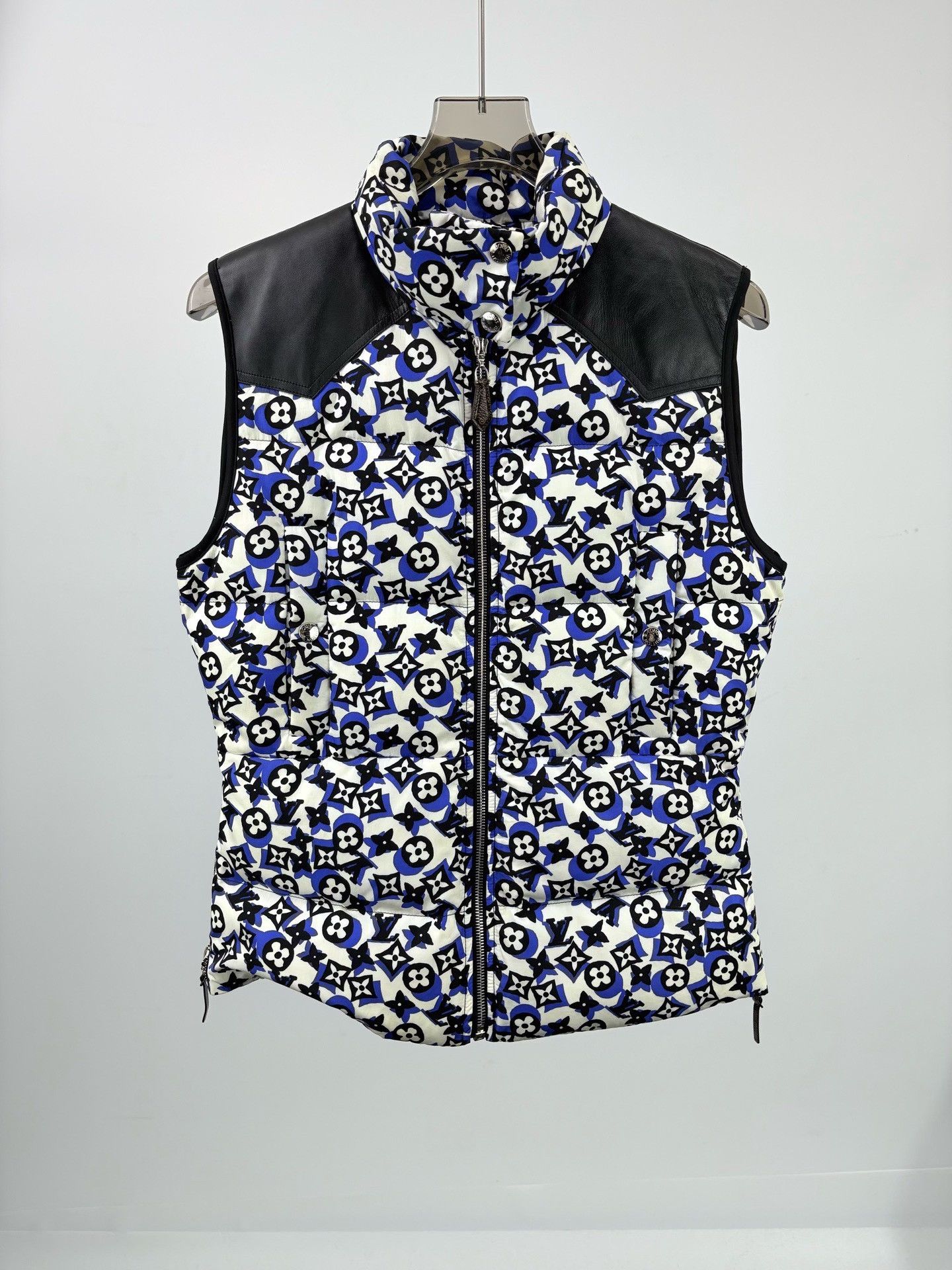 Louis Vuitton Louis Vuitton Monogram Leather Patchwork Down Vest Size S / US 4 / IT 40 - 1 Thumbnail
