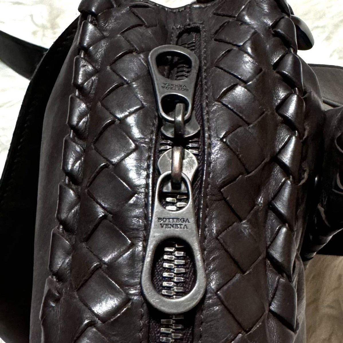 Bottega Veneta Bottega Veneta Intrecciato Piping Leather Shoulder Bag Size ONE SIZE - 15 Thumbnail