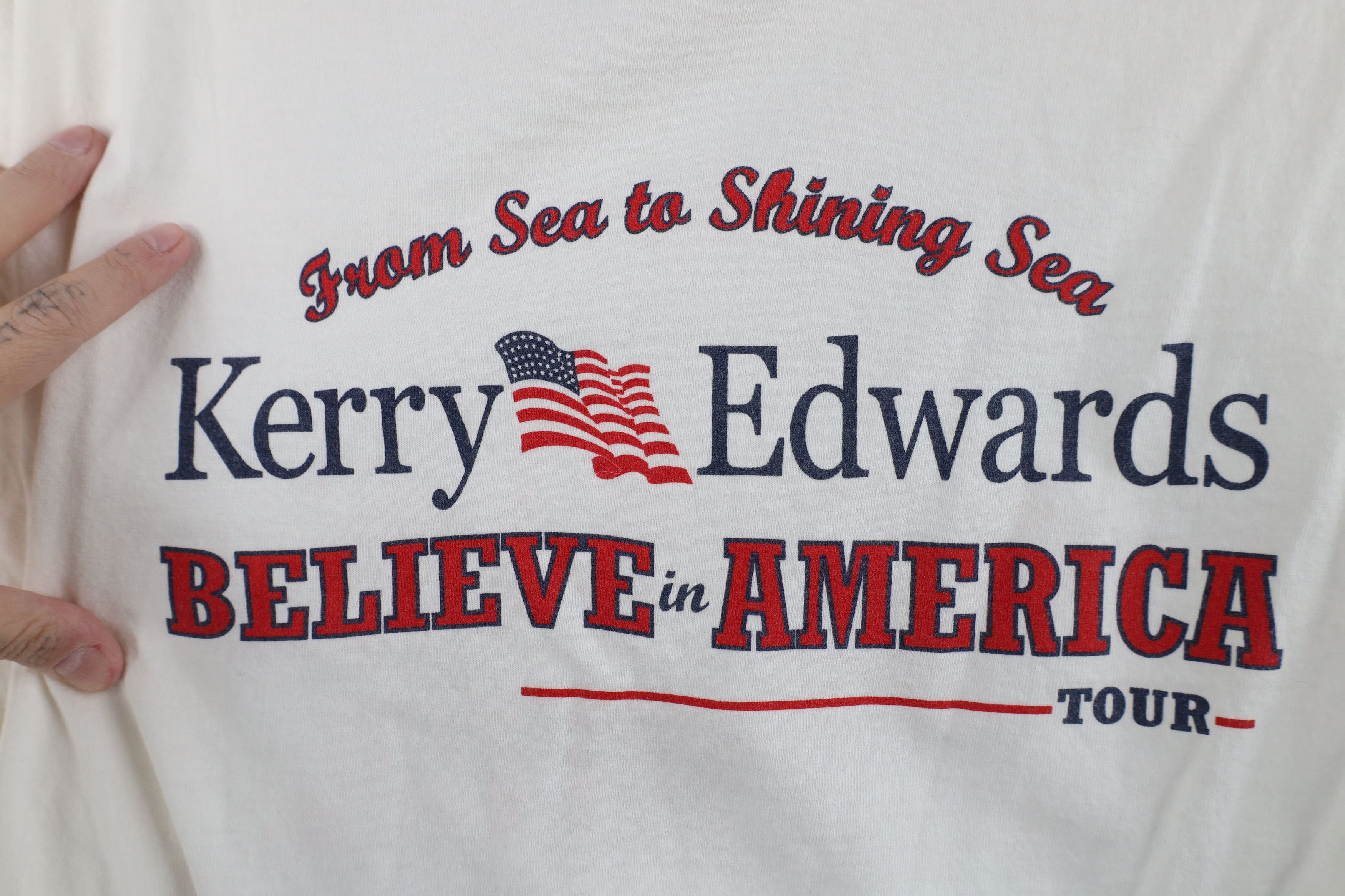 Vintage Vintage Y2K Believe In America President Tour T-Shirt USA Size US L / EU 52-54 / 3 - 8 Thumbnail