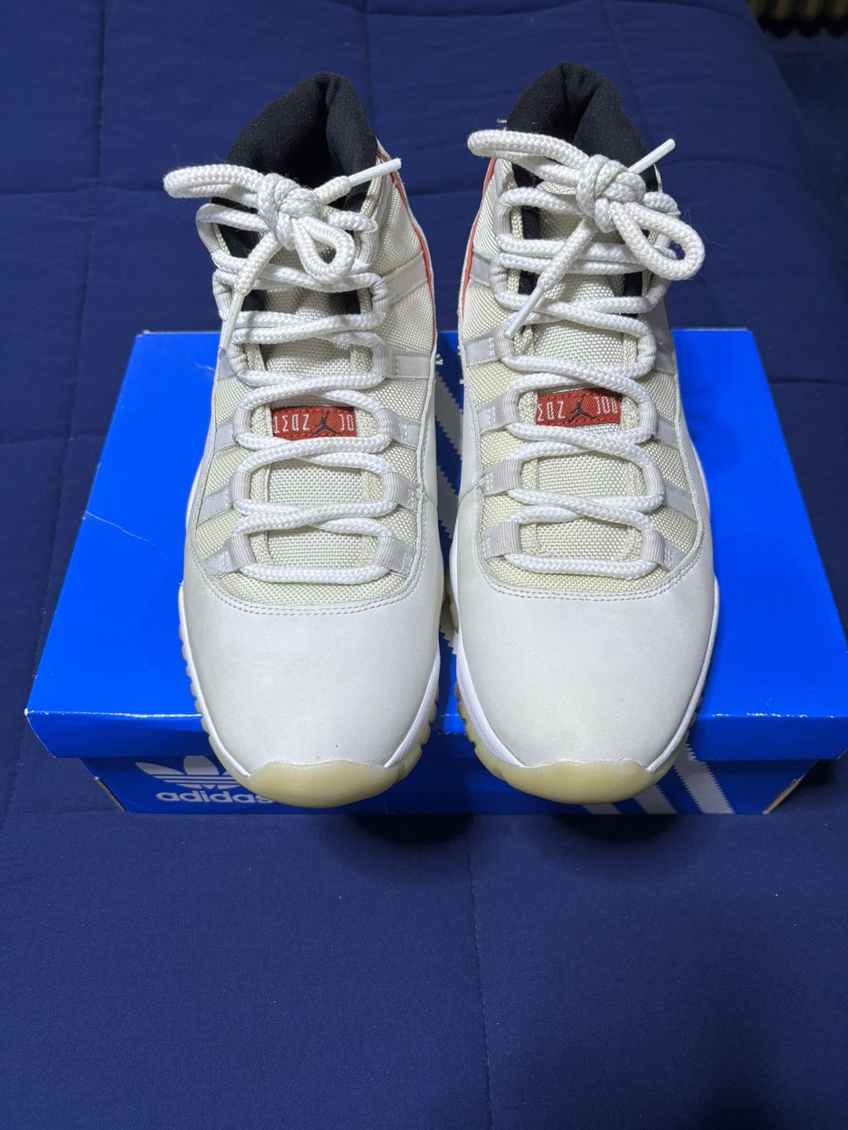 Jordan Brand Jordan 11 Retro Platinum Tint 2018 Size 8.5 Size US 8.5 / EU 41-42 - 2 Thumbnail
