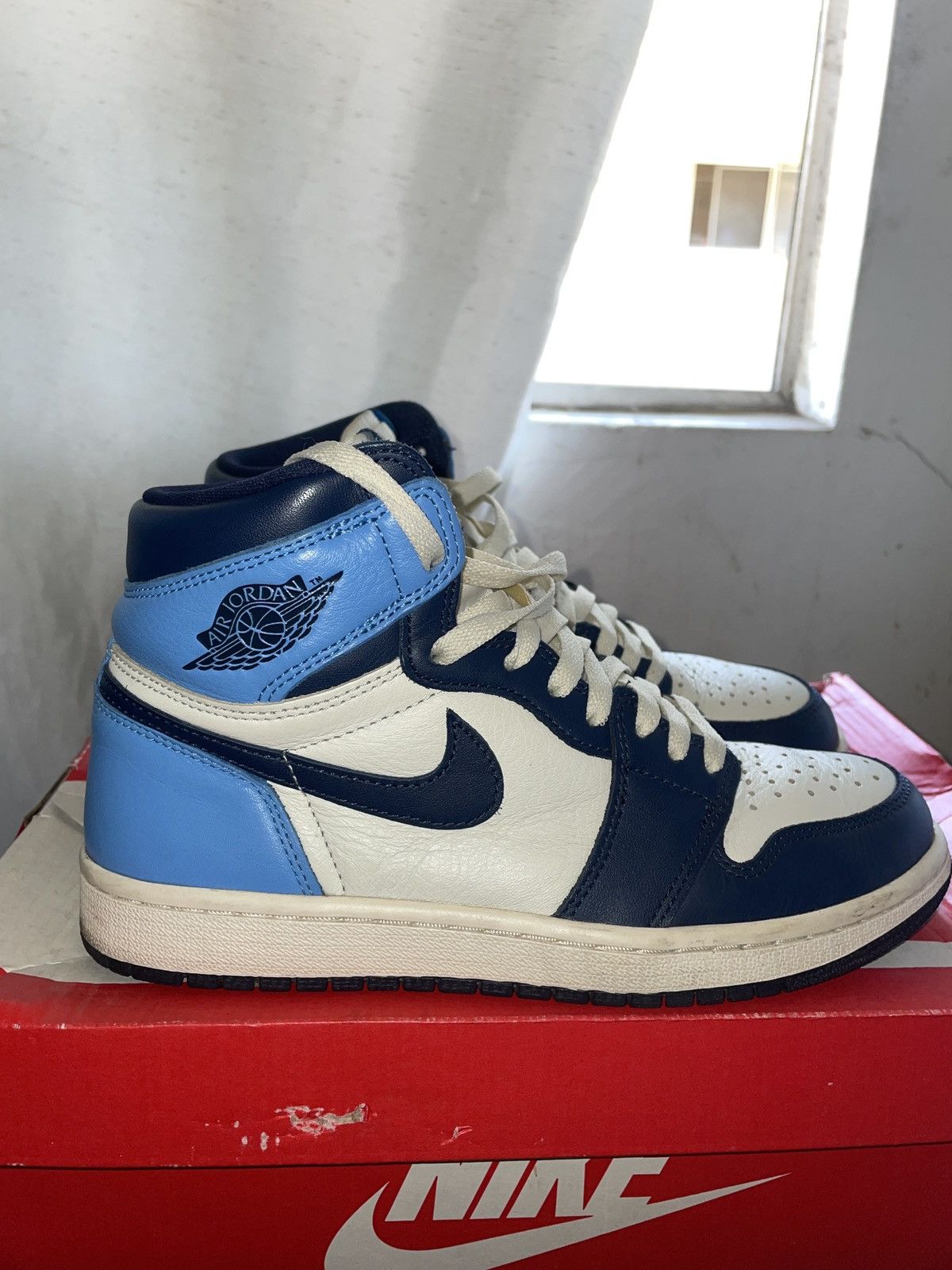 Jordan Brand Jordan 1 Obsidian Size US 7.5 / EU 40-41 - 1 Thumbnail