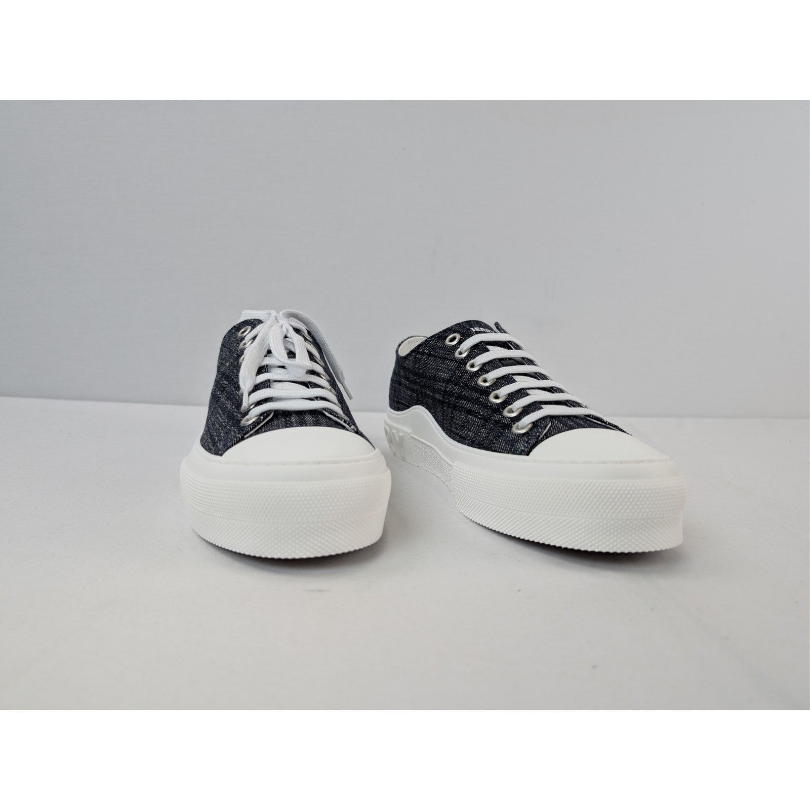 Burberry o1rshd1 Jack Check denim low-top sneakers white rubber sole Size US 12 / EU 45 - 4 Thumbnail