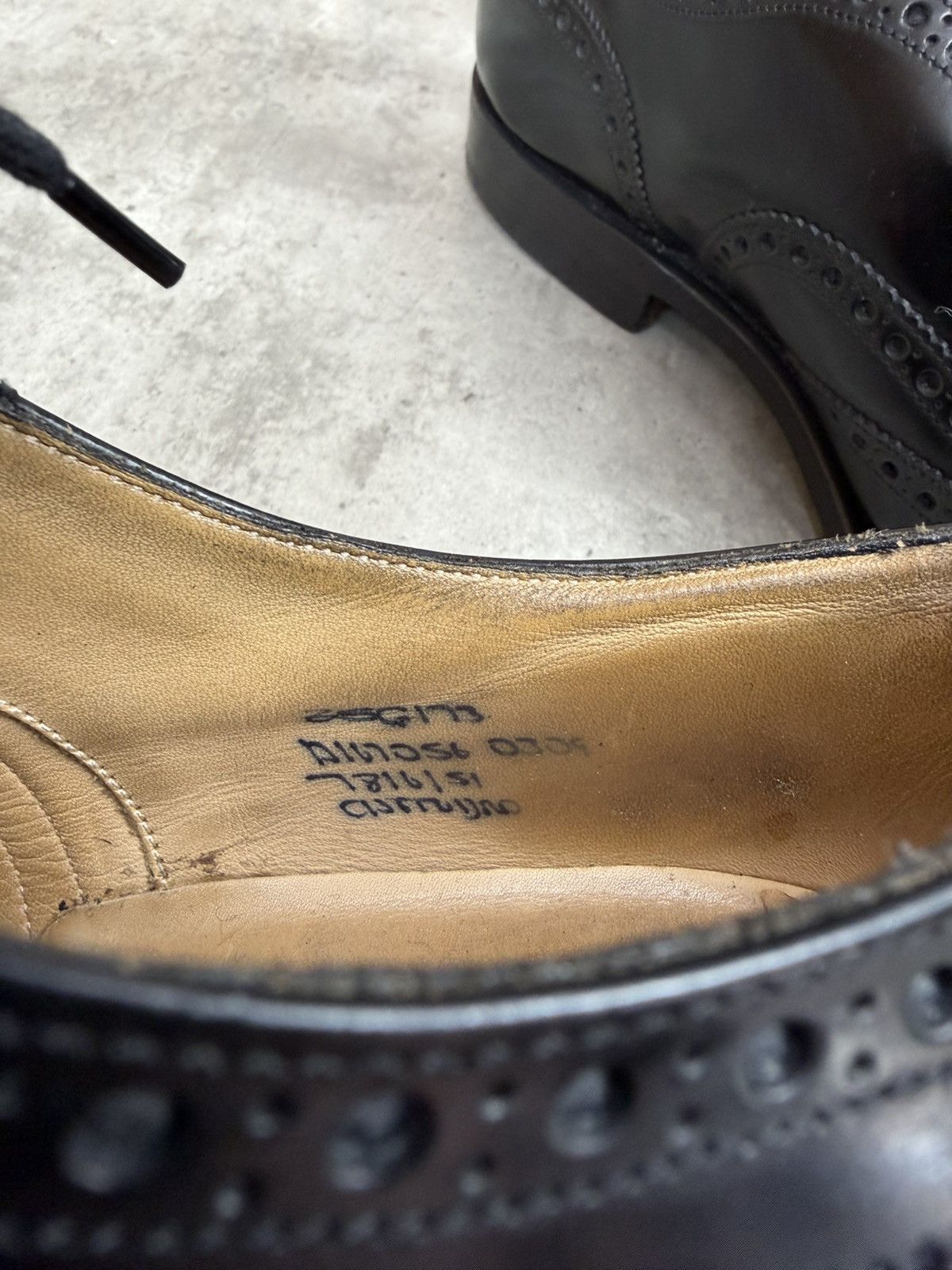 Church's Church’s Custom Grade Black Wingtip Brogue Oxford UK 8.5 Size US 9.5 / EU 42-43 - 12 Thumbnail