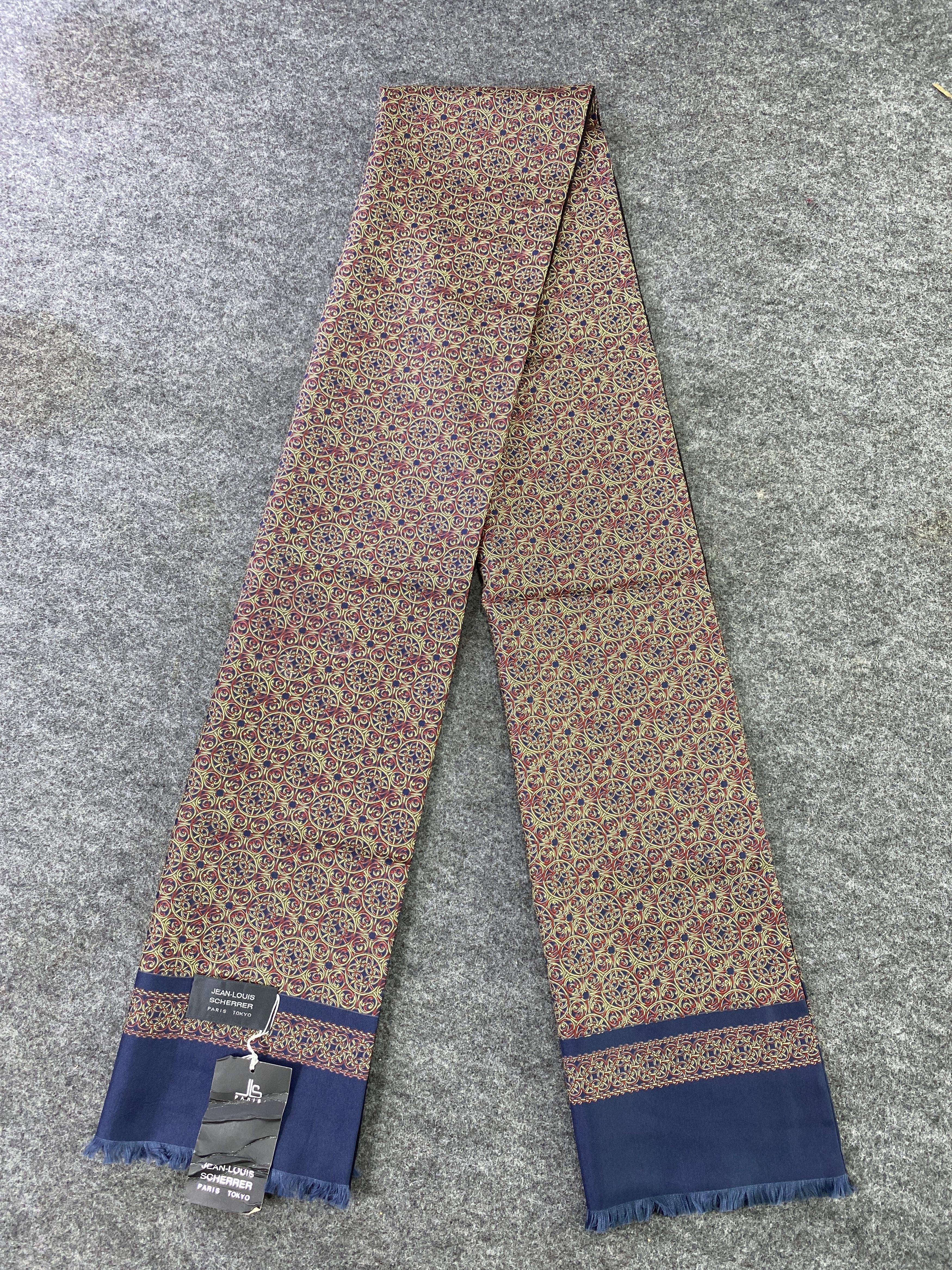 Jean-Louis Scherrer Jean Louis Scherrer Scarf / Muffler / Neckwear -T622 Size ONE SIZE - 4 Thumbnail