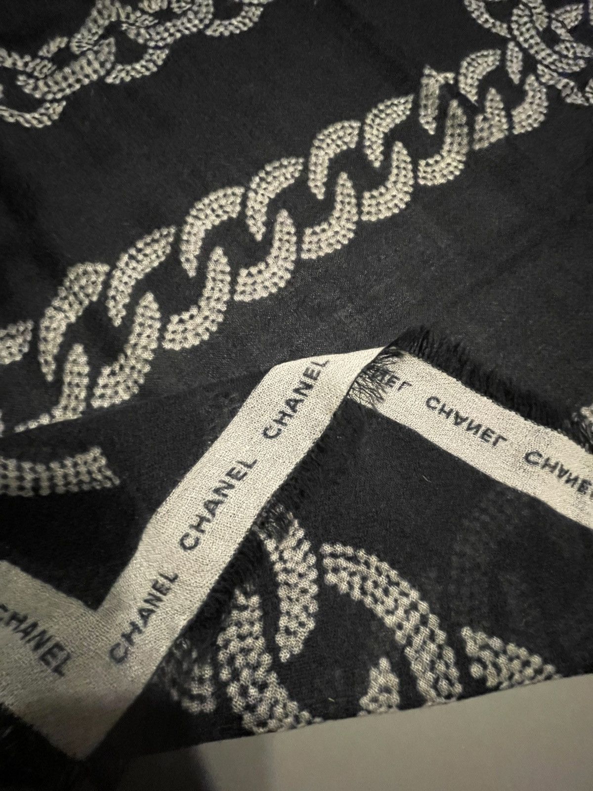 Chanel Chanel cashmere scarf Size ONE SIZE - 3 Thumbnail