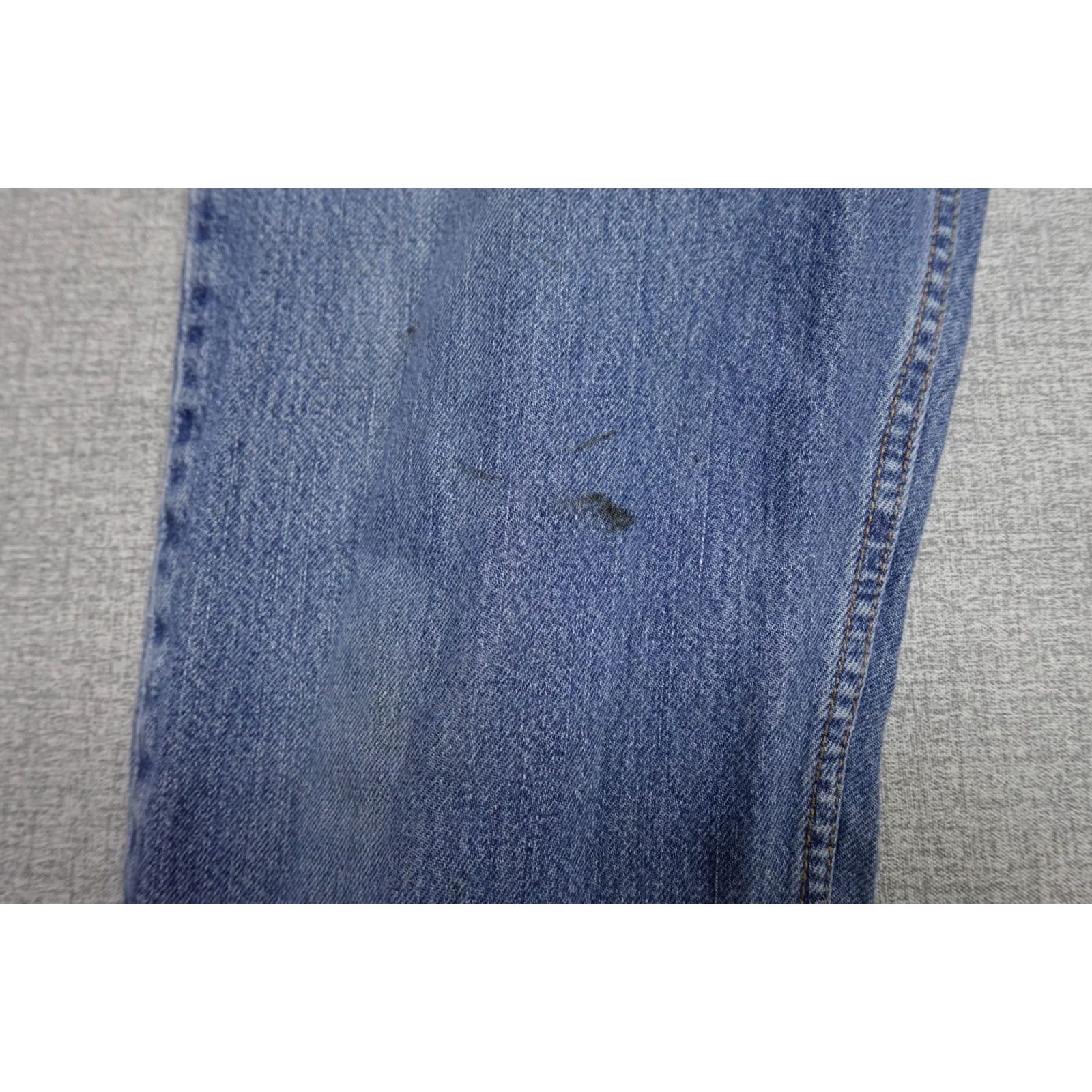 Levi's Vintage Levi's 505 Jeans Mens 38x30 Blue Regular Fit Straight Levi's 505 Cowboy Rancher Jeans Mens Brown? Size US 38 / EU 54 - 4 Thumbnail
