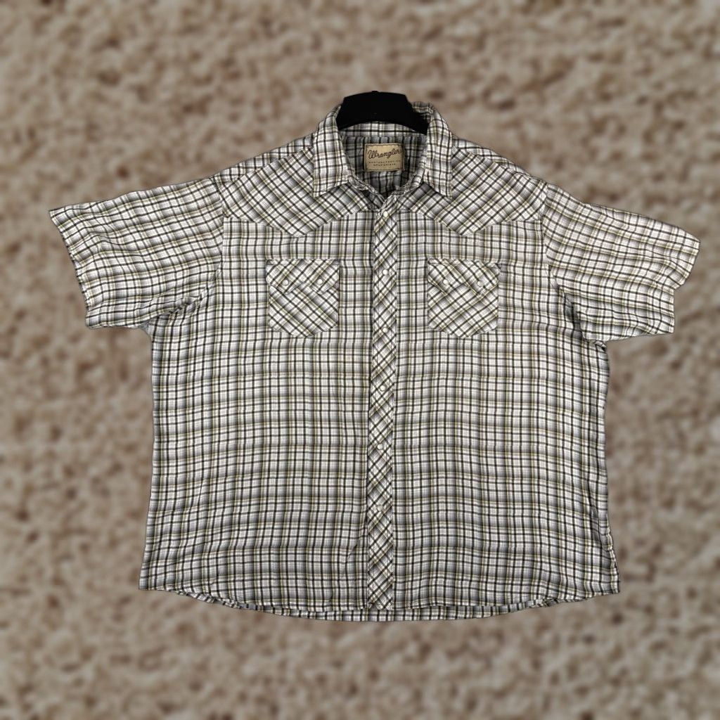 Wrangler Wrangler Shirt Mens 3XL Beige Plaid Western Pearl Snap Short Sleeve Pockets Shirt (Button-Up) Womens? Wait. Need end. Size US XXL / EU 58 / 5 - 1 Thumbnail