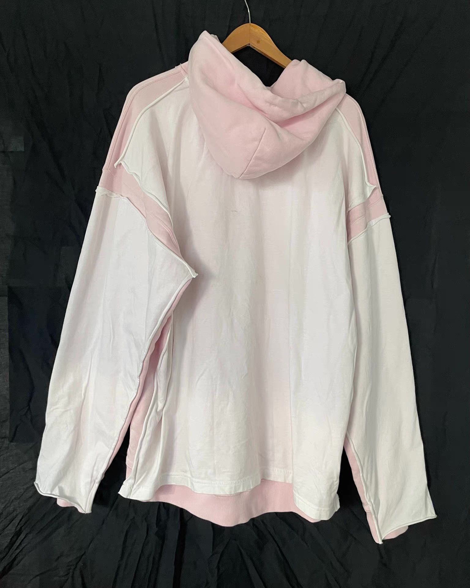 Vetements Vetements Men's Panelled Hoodie Ｑ21 Size US S / EU 44-46 / 1 - 2 Thumbnail