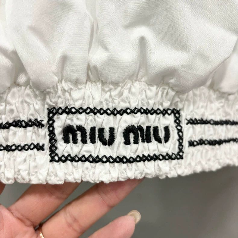 Celine Miu Miu White Logo Crop Top Size S / US 4 / IT 40 - 3 Thumbnail