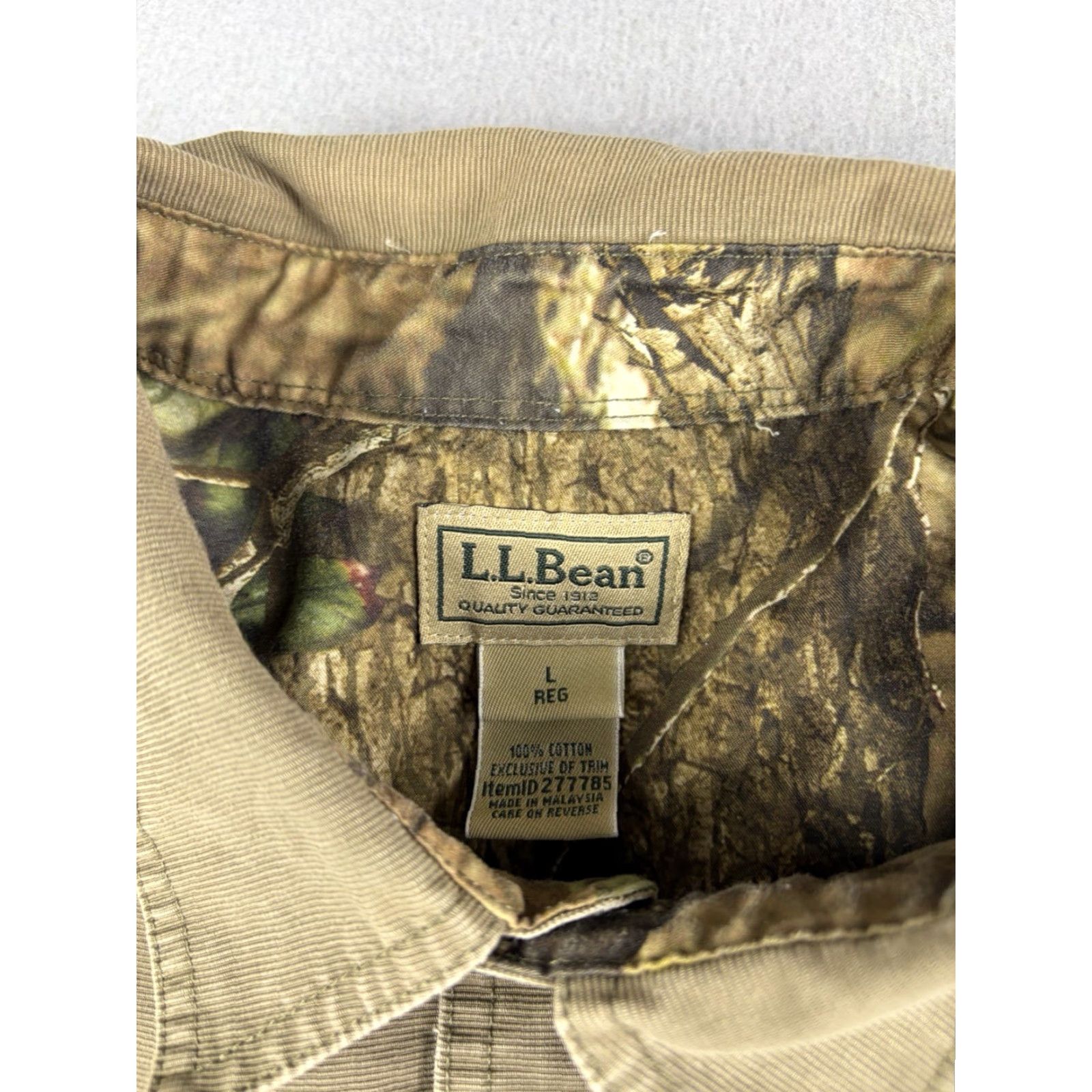 Vintage L.L. Bean Shirt Mens Size L Green Button Up Camo Longsleeve Hunting Size US L / EU 52-54 / 3 - 4 Thumbnail