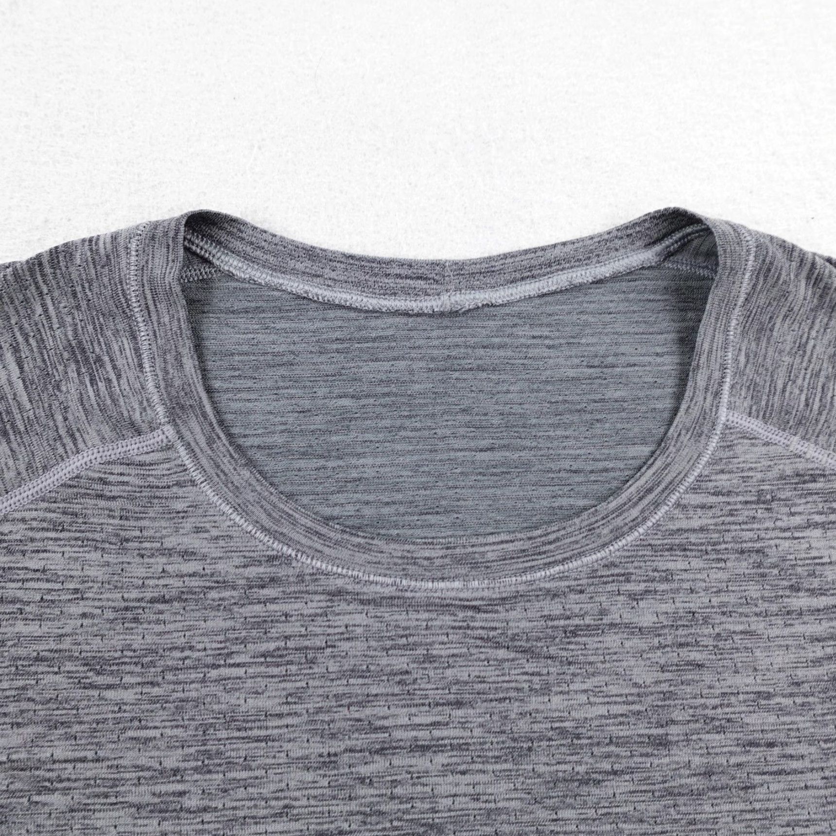 Lululemon Lululemon Shirt Mens XL Gray Metal Vent Tech Performance Long Sleeve Athletic Size US XL / EU 56 / 4 - 2 Thumbnail